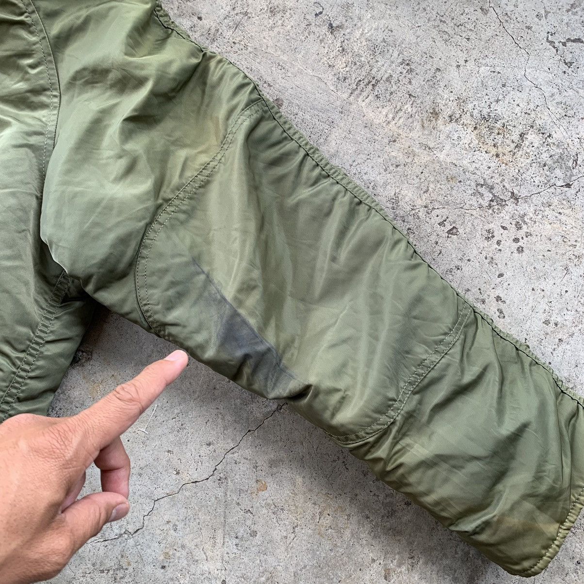 Alpha Industries Alpha Industries Inc Bomber Type N-3B (N) spec MIL-J-6279 Size US M / EU 48-50 / 2 - 25 Thumbnail