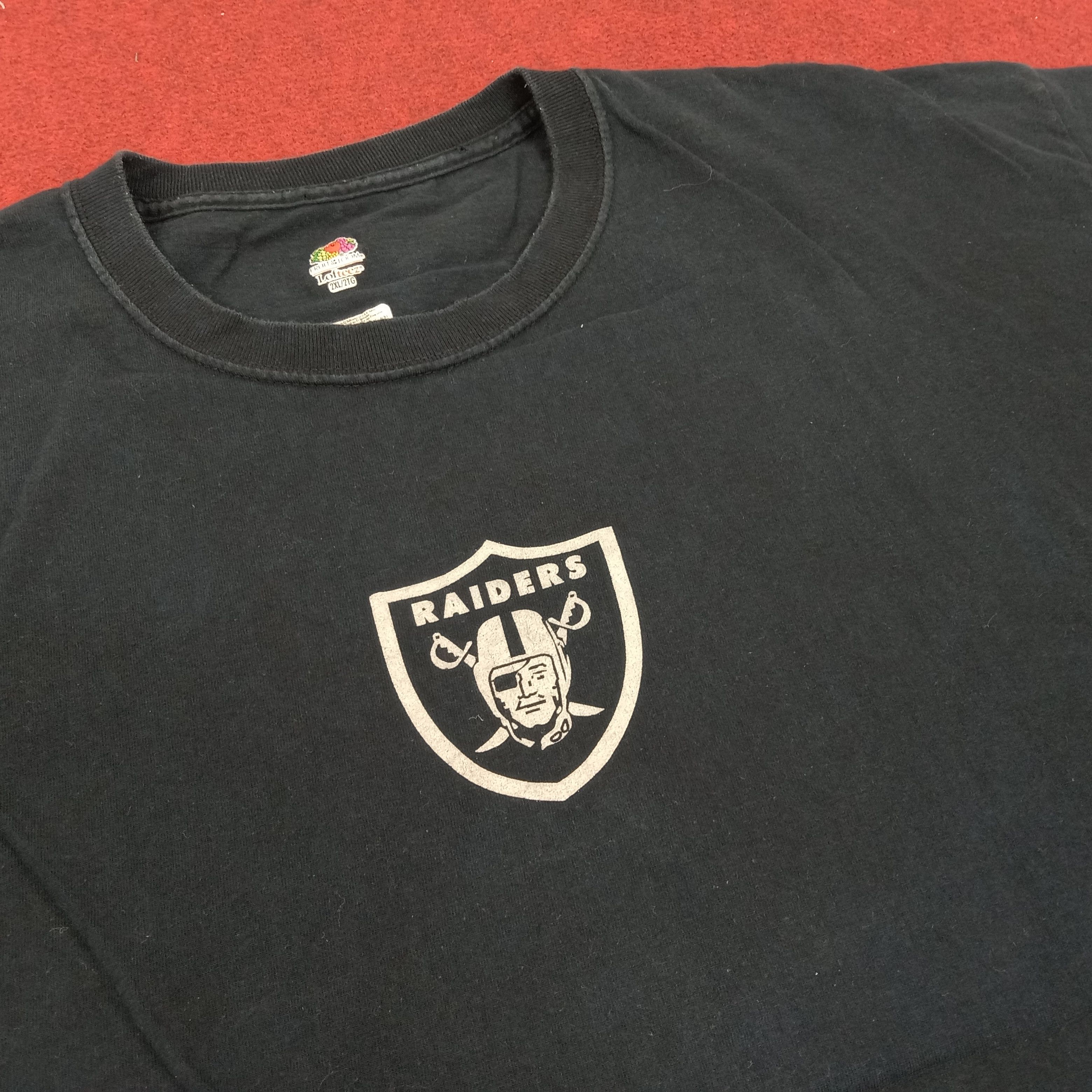 Japanese Brand × NFL × Vintage Raiders Toyota Trucks Logo Design Back Big Print Tshirt Size US XXL / EU 58 / 5 - 2 Thumbnail