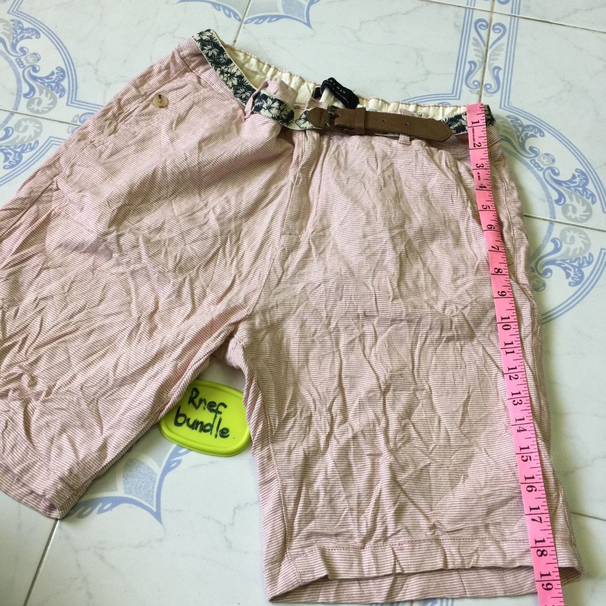 Zara Zara man short pant with belt Hawaiian design Size US 39 - 11 Thumbnail