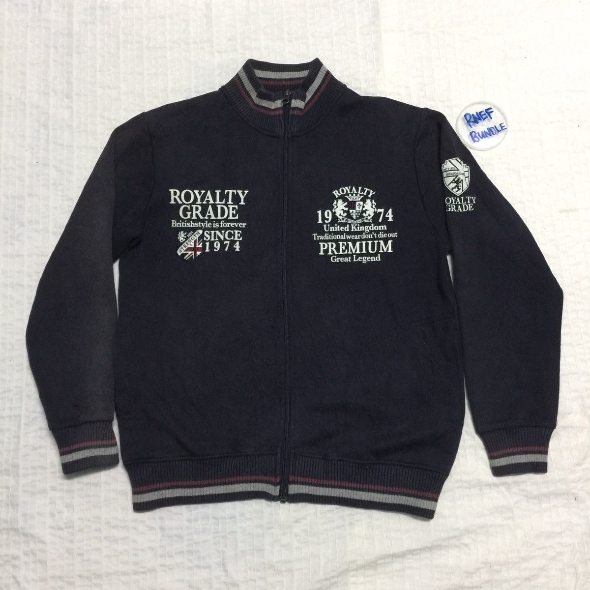 Other Sun faded royalty grade British style sweater Size US M / EU 48-50 / 2 - 14 Thumbnail