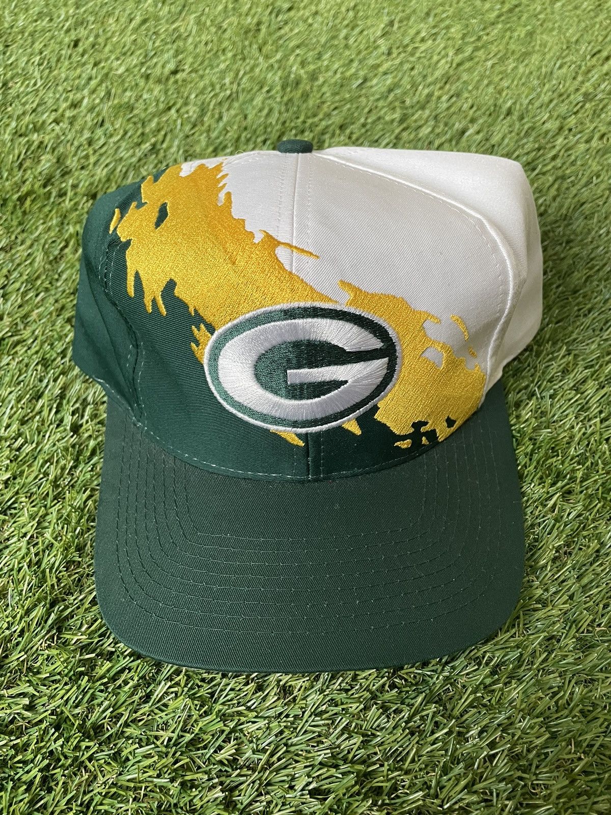 image of Logo 7 Green Bay Packers Splash Snapback Hat Cap in White, Men's