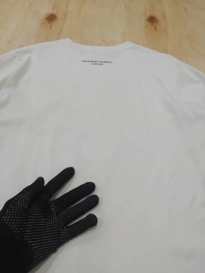 Katharine Hamnett London × Vintage Vintage Katharine Hamnett London T-shirts Graphic Tees Size US M / EU 48-50 / 2 - 12 Thumbnail