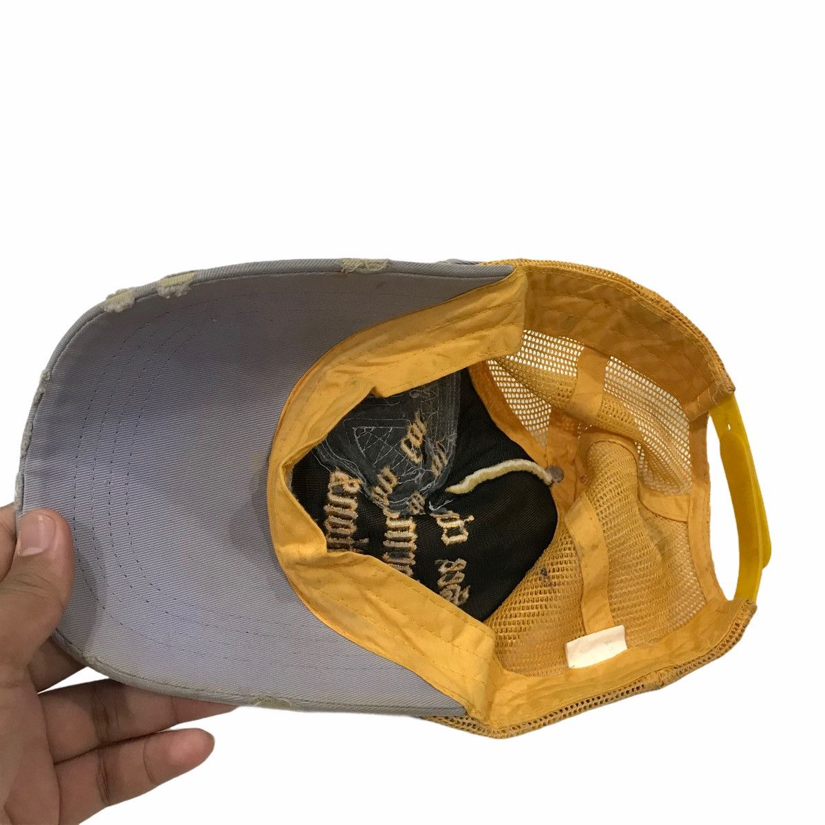 Designer Distressed Trucker Hats Caps Size ONE SIZE - 5 Thumbnail