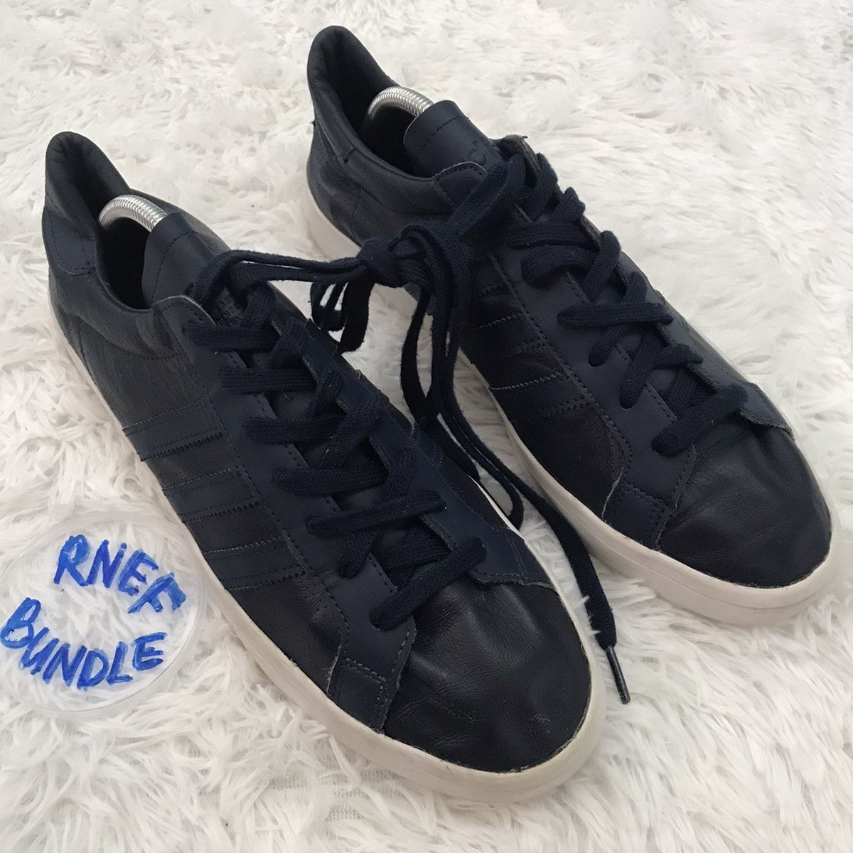 Adidas Adidas court vantage Size US 10.5 / EU 43-44 - 2 Thumbnail