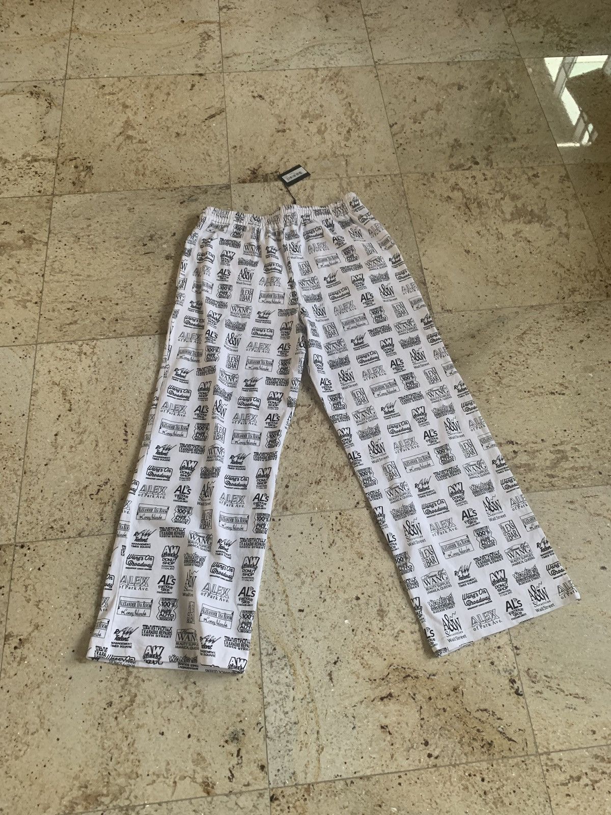 Alexander Wang Logo All Over Pants in White Size US 34 / EU 50 - 14 Thumbnail