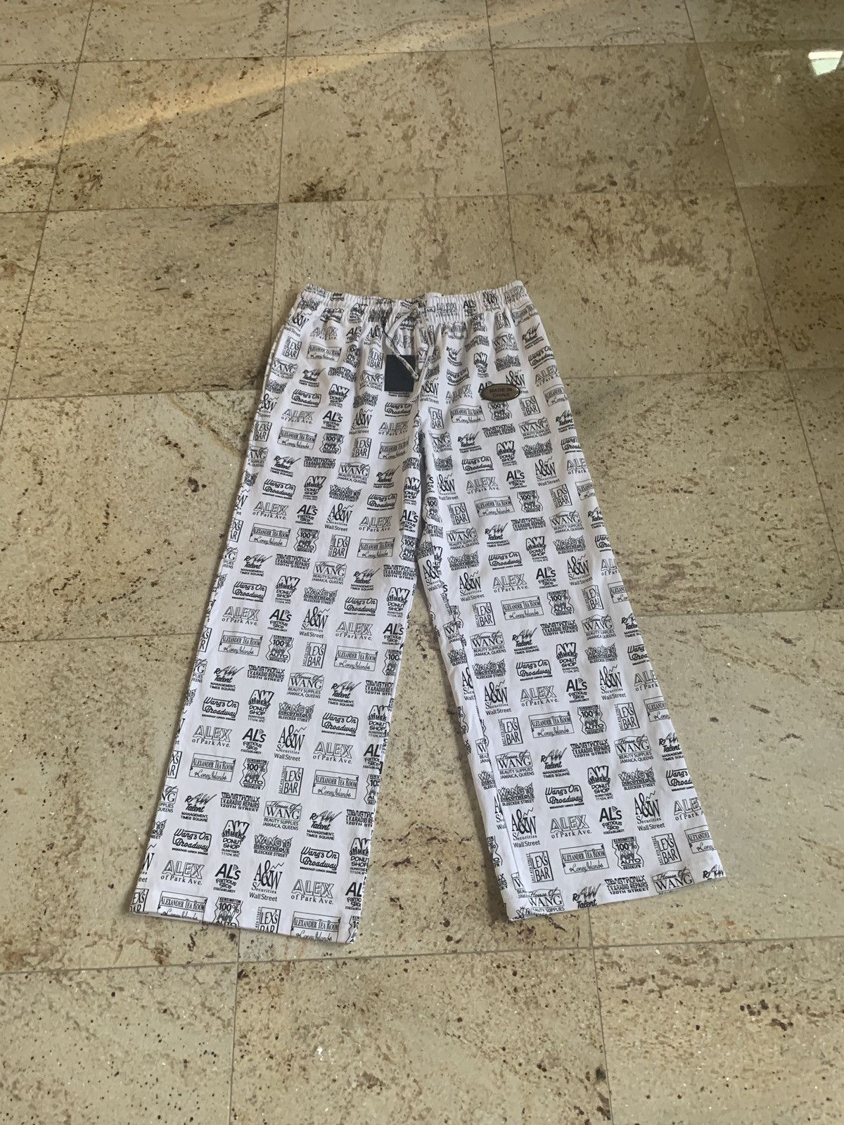 Alexander Wang Logo All Over Pants in White Size US 34 / EU 50 - 2 Thumbnail