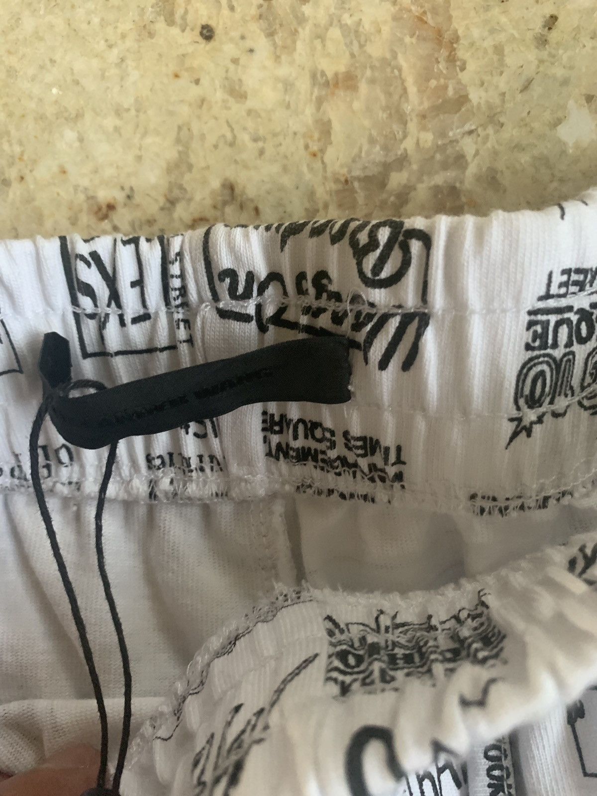 Alexander Wang Logo All Over Pants in White Size US 34 / EU 50 - 10 Thumbnail