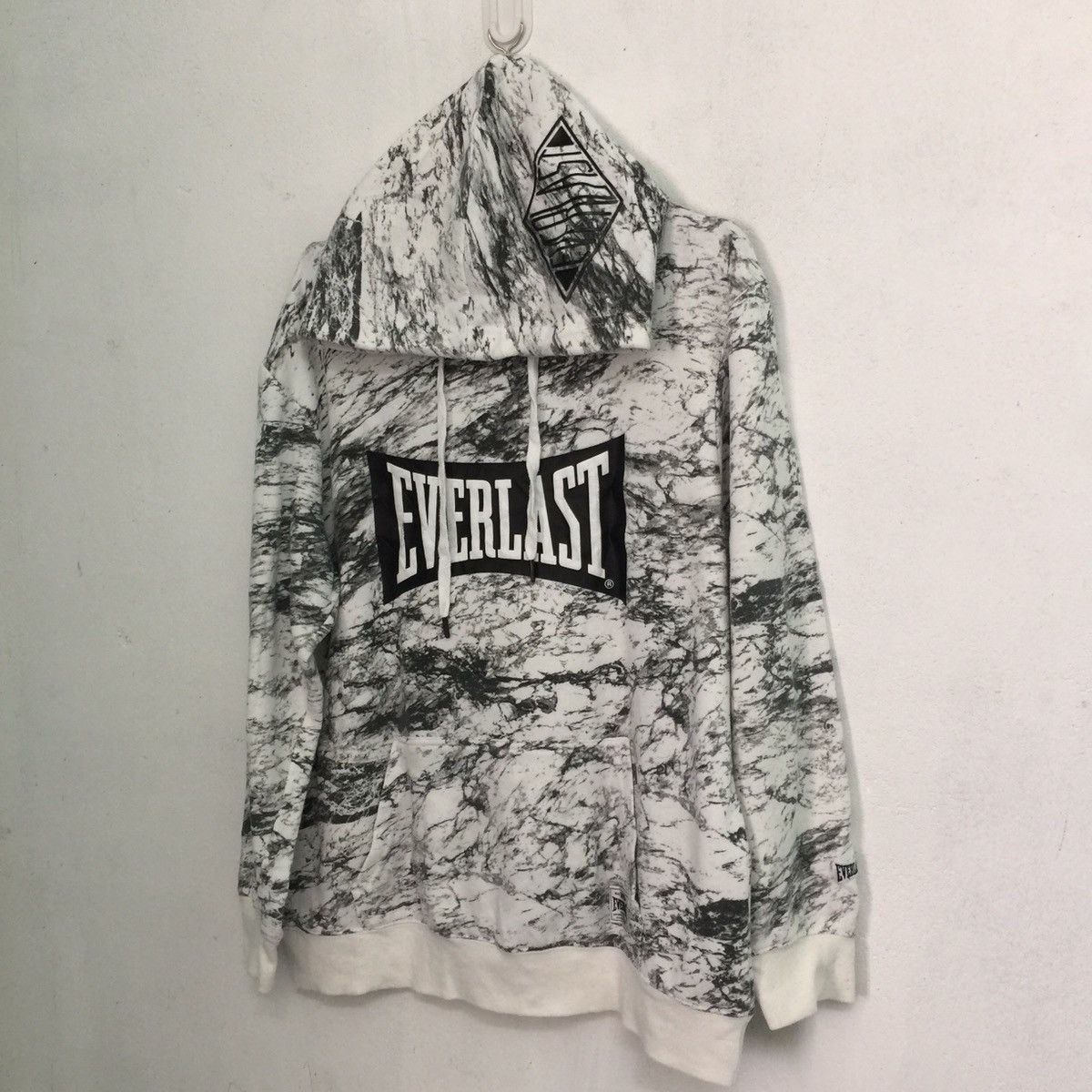 Everlast Everlast hoodie big logo spell out abstract design Size US L / EU 52-54 / 3 - 3 Thumbnail