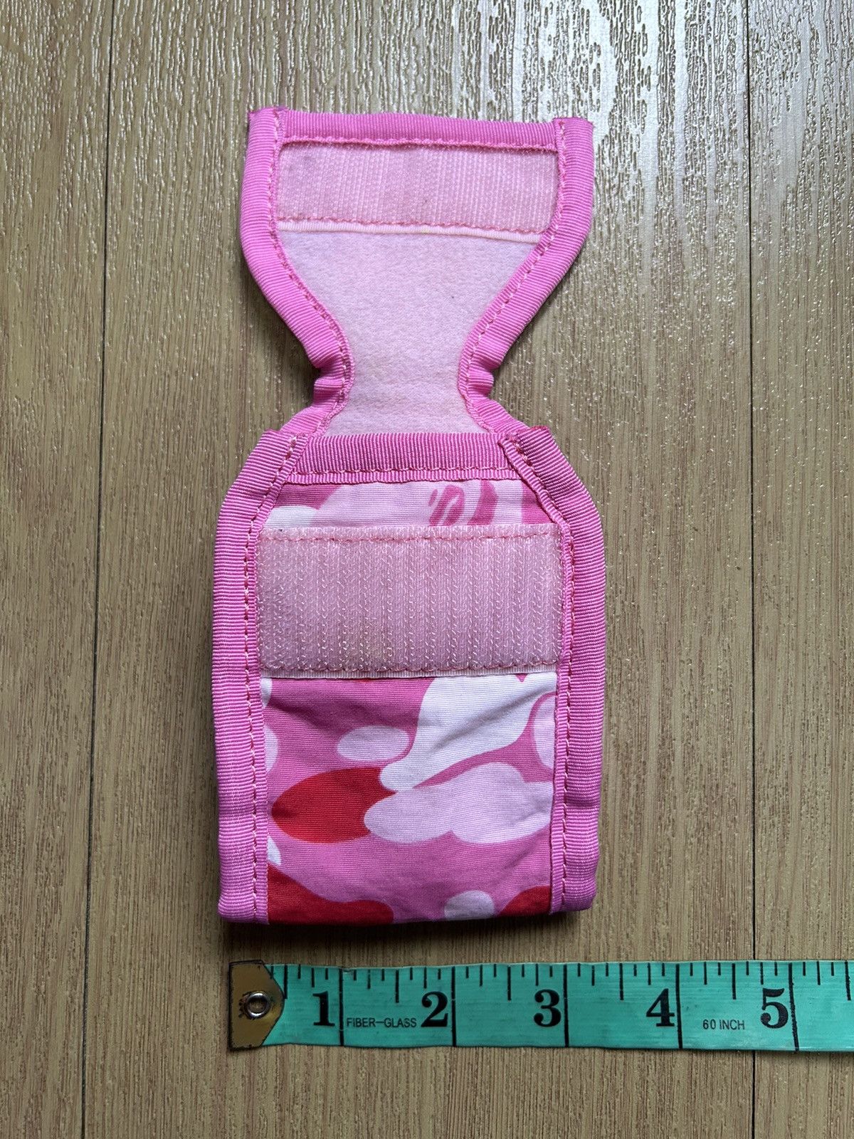 Bape Og A Bathing Ape Camo Flip Phone Carrier/Bag /Wallet/Pouch Size ONE SIZE - 8 Thumbnail