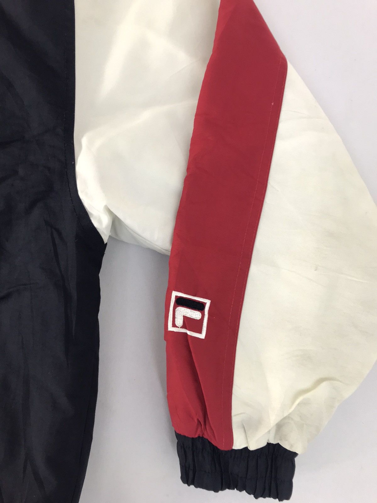 Fila × Vintage Fila Italia California Zipper Bomber Jacket Classic Design Size US L / EU 52-54 / 3 - 11 Thumbnail