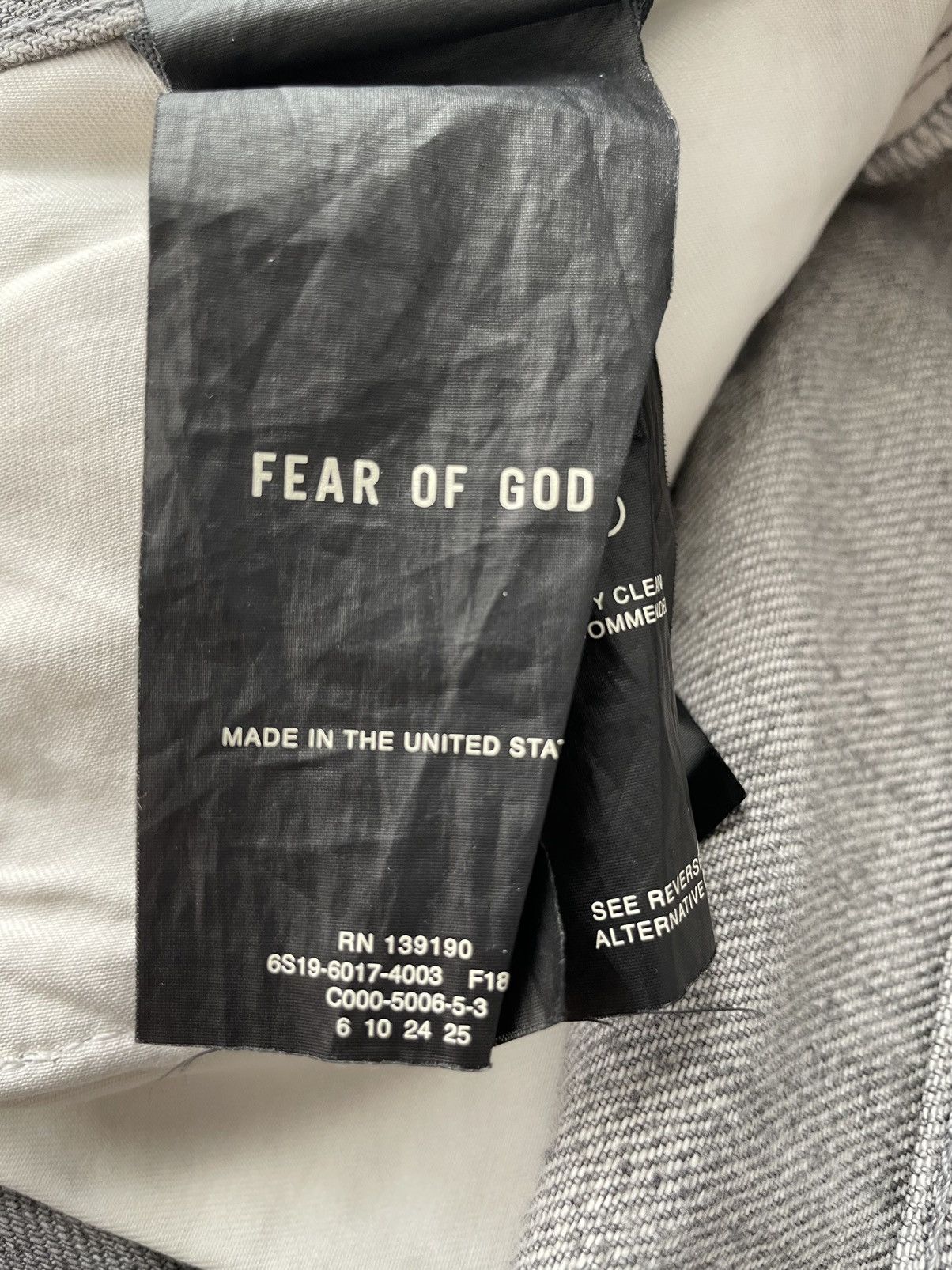 Fear of God Fear of God Sixth Collection Distressed Denim Jeans Gray Size US 30 / EU 46 - 6 Thumbnail