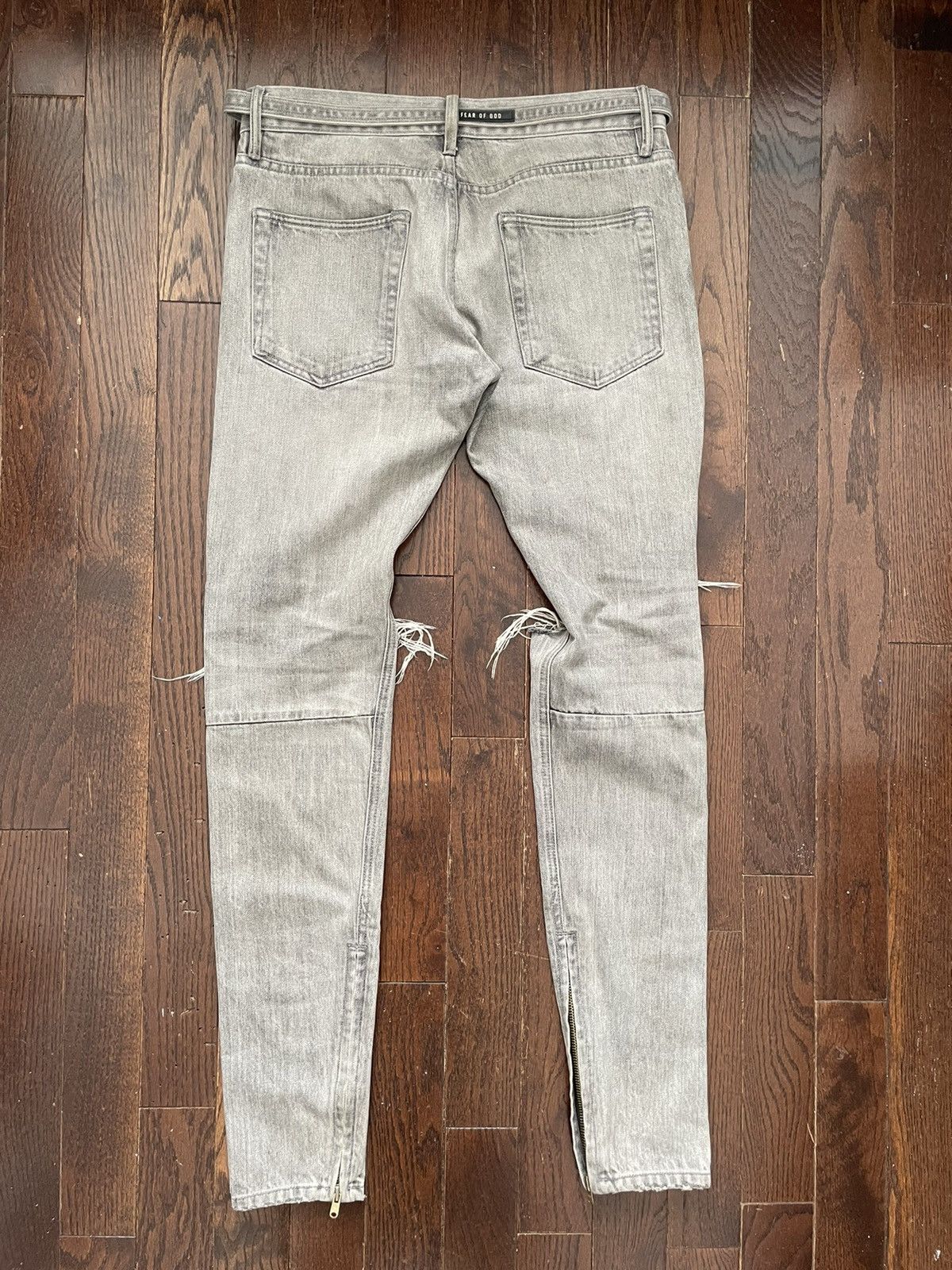 Fear of God Fear of God Sixth Collection Distressed Denim Jeans Gray Size US 30 / EU 46 - 3 Thumbnail