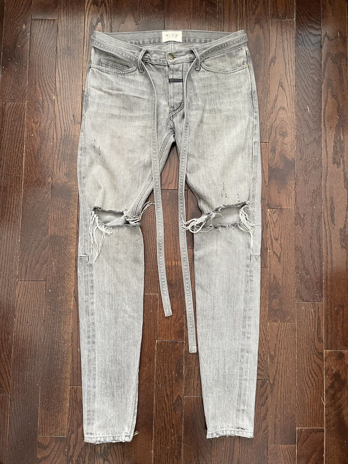 Fear of God Fear of God Sixth Collection Distressed Denim Jeans Gray Size US 30 / EU 46 - 2 Thumbnail