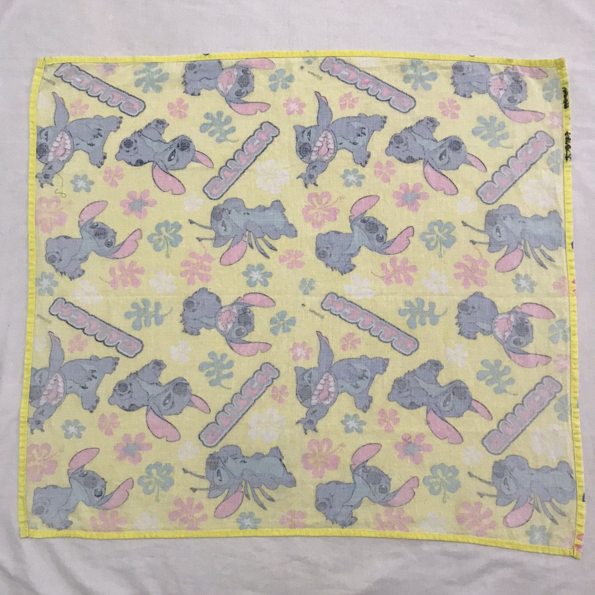 Cartoon Network × Disney 4 Pieces Cartoon handkerchief bandana neckerchief Size ONE SIZE - 9 Thumbnail