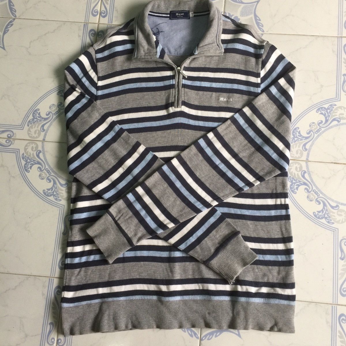 Japanese Brand Kent In Traditional Sweatshirt Spellout Small Logo Size US L / EU 52-54 / 3 - 5 Thumbnail