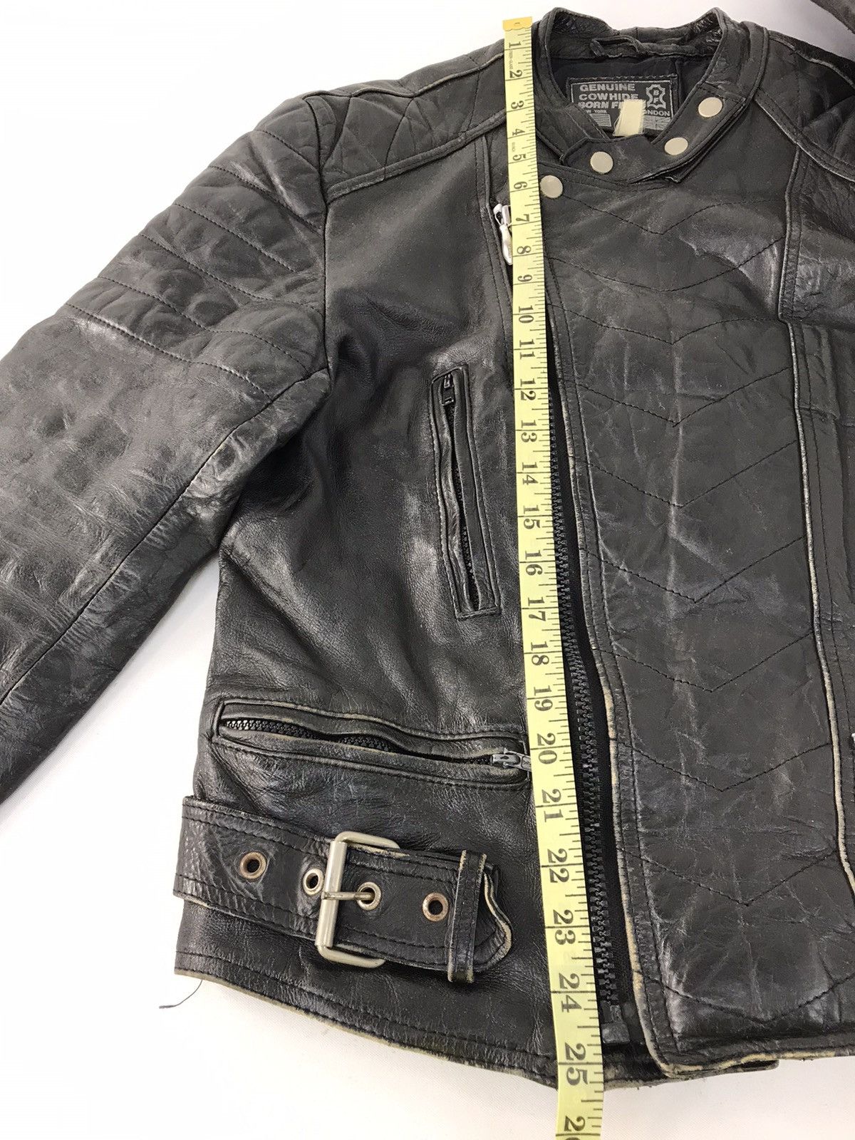 Vintage Born Free New York London Suede Cow Hide Bikers Punk Jacket Size US S / EU 44-46 / 1 - 10 Thumbnail