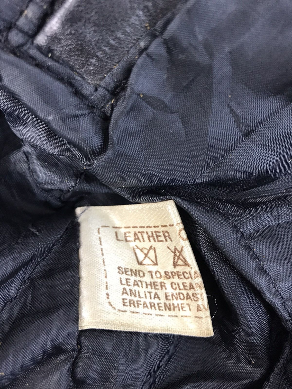 Vintage Born Free New York London Suede Cow Hide Bikers Punk Jacket Size US S / EU 44-46 / 1 - 6 Thumbnail