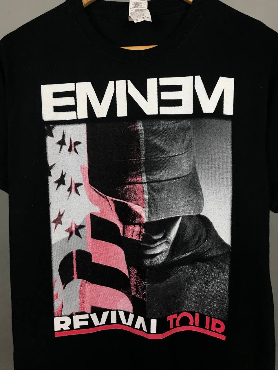 Band Tees Eminem vintage rap band tour overprinted tee Size US S / EU 44-46 / 1 - 4 Thumbnail