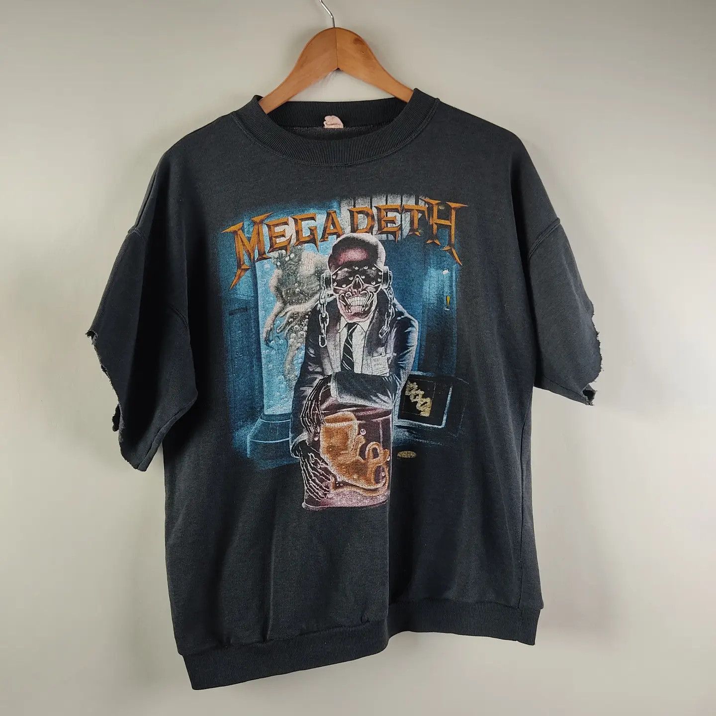 Band Tees × Megadeth × Vintage 1991 Megadeth Vic Rattlehead Hangar 18 Size US L / EU 52-54 / 3 - 8 Thumbnail
