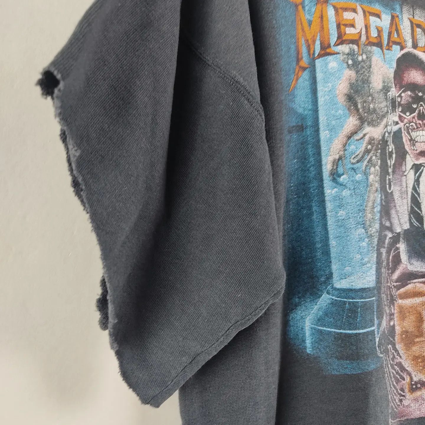 Band Tees × Megadeth × Vintage 1991 Megadeth Vic Rattlehead Hangar 18 Size US L / EU 52-54 / 3 - 3 Thumbnail