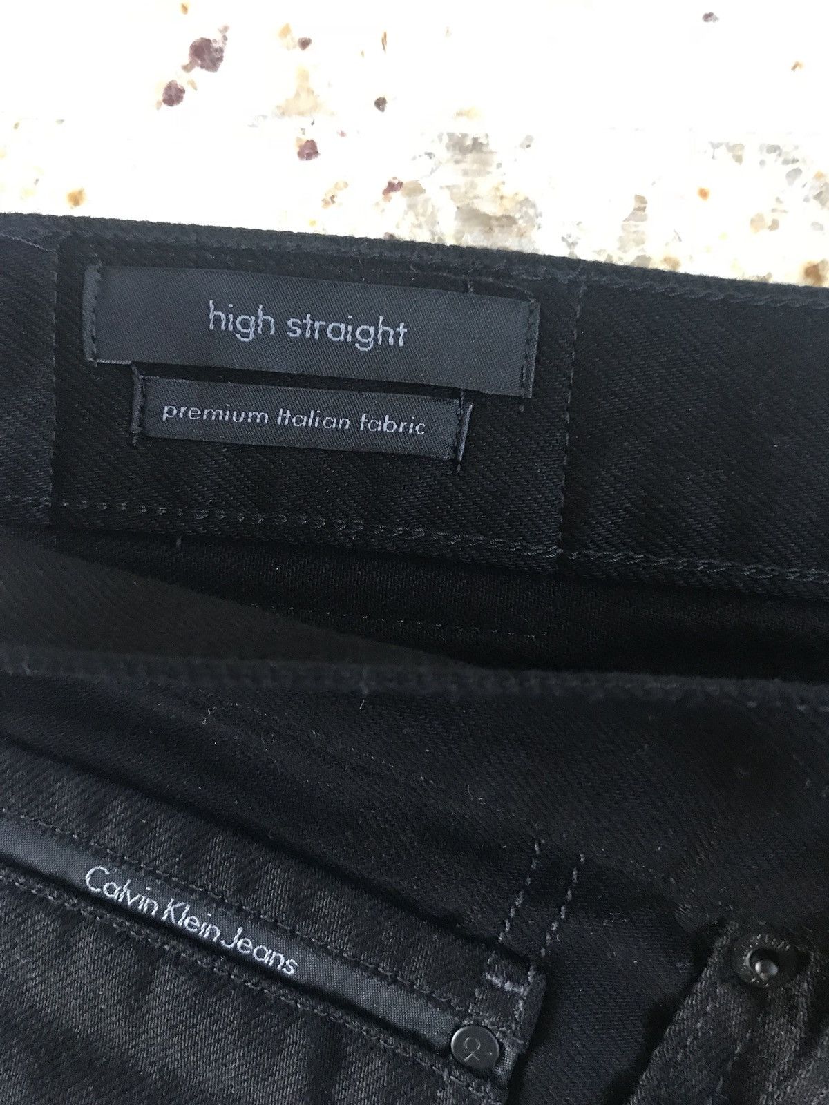 Calvin Klein 30-31-32-34-36 / High Waisted Black Denim With White Trim Size US 34 / EU 50 - 7 Thumbnail