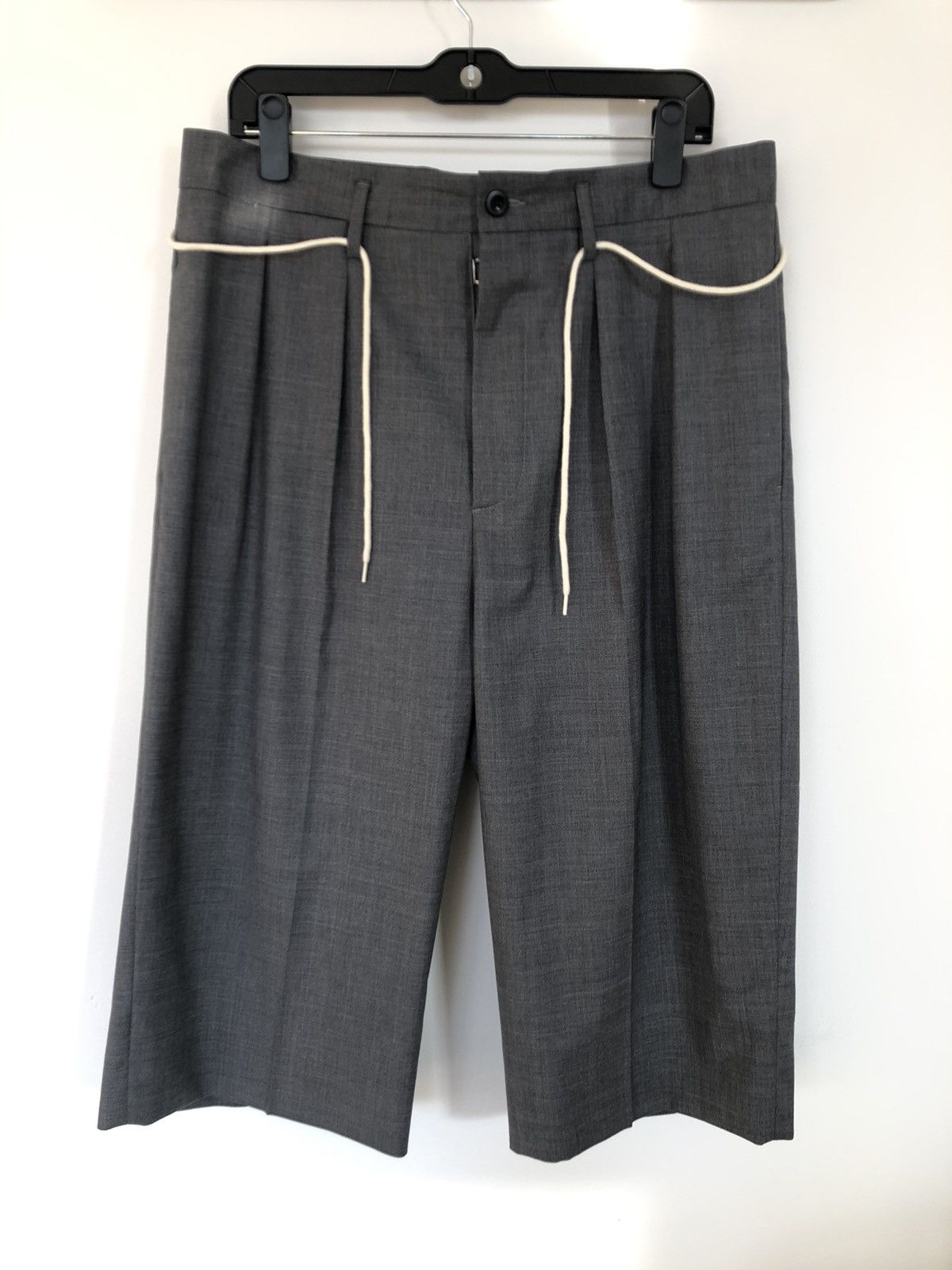 Maison Margiela grey wool cropped poplin pants with rope belt Size US 34 / EU 50 - 1 Thumbnail