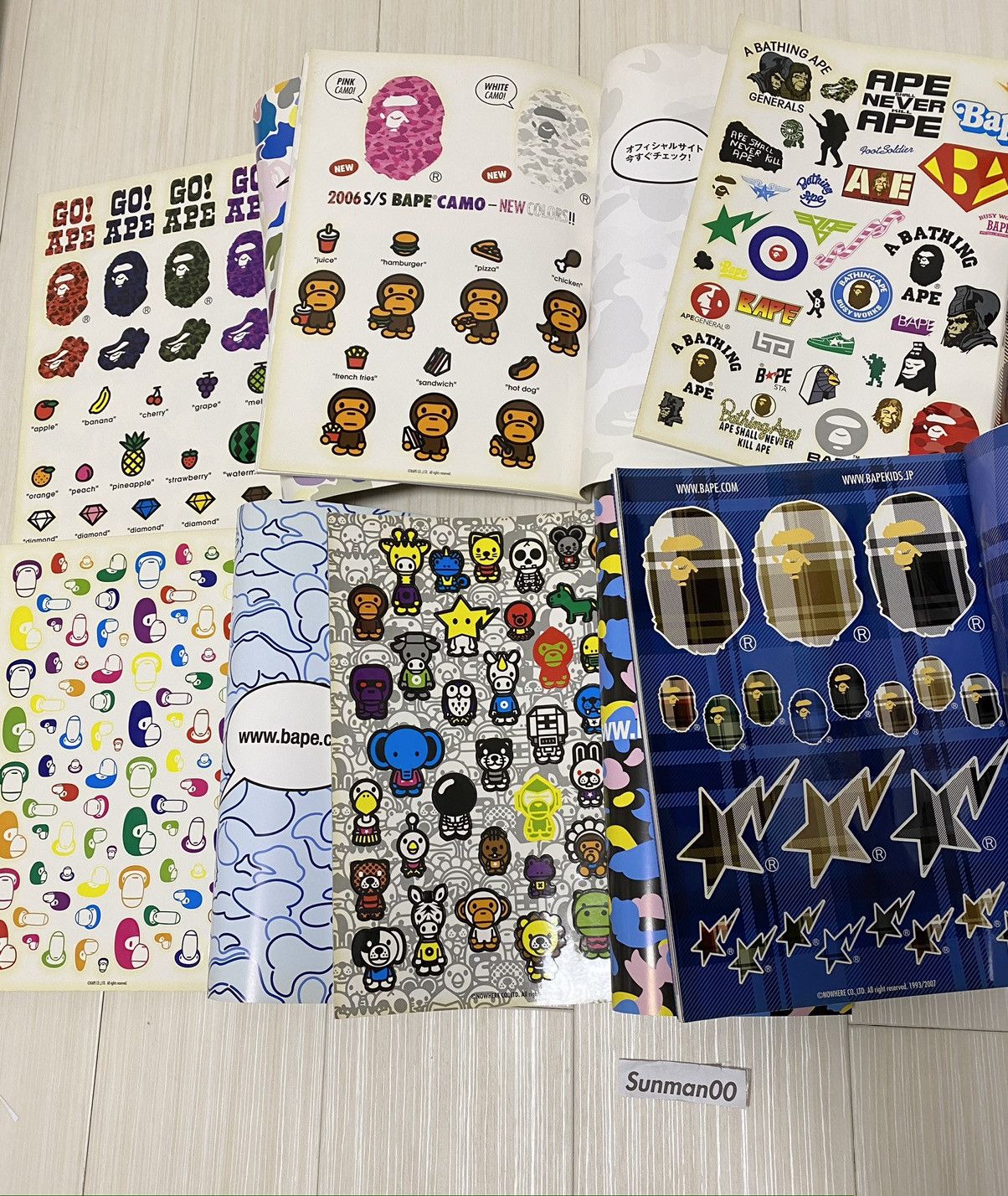 Bape A Bathing Ape Magazine 2005 2006 2007 set with sticker Size ONE SIZE - 2 Thumbnail