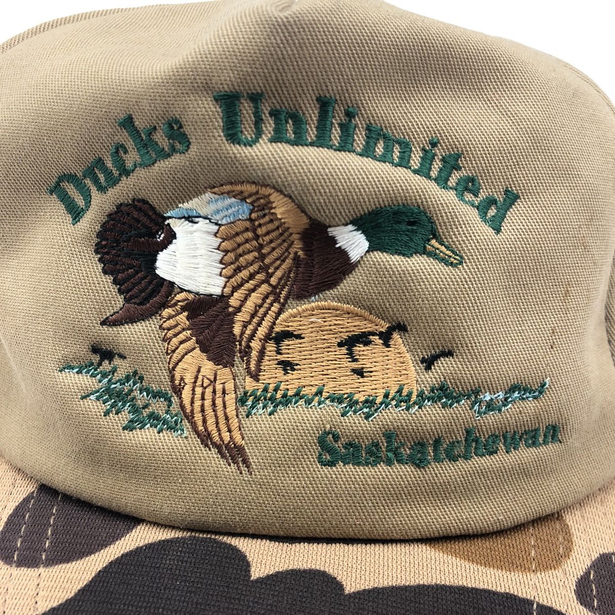 Vintage RARE Vintage Ducks Unlimited Duck Camo Mesh SnapBack Hat Size ONE SIZE - 2 Thumbnail