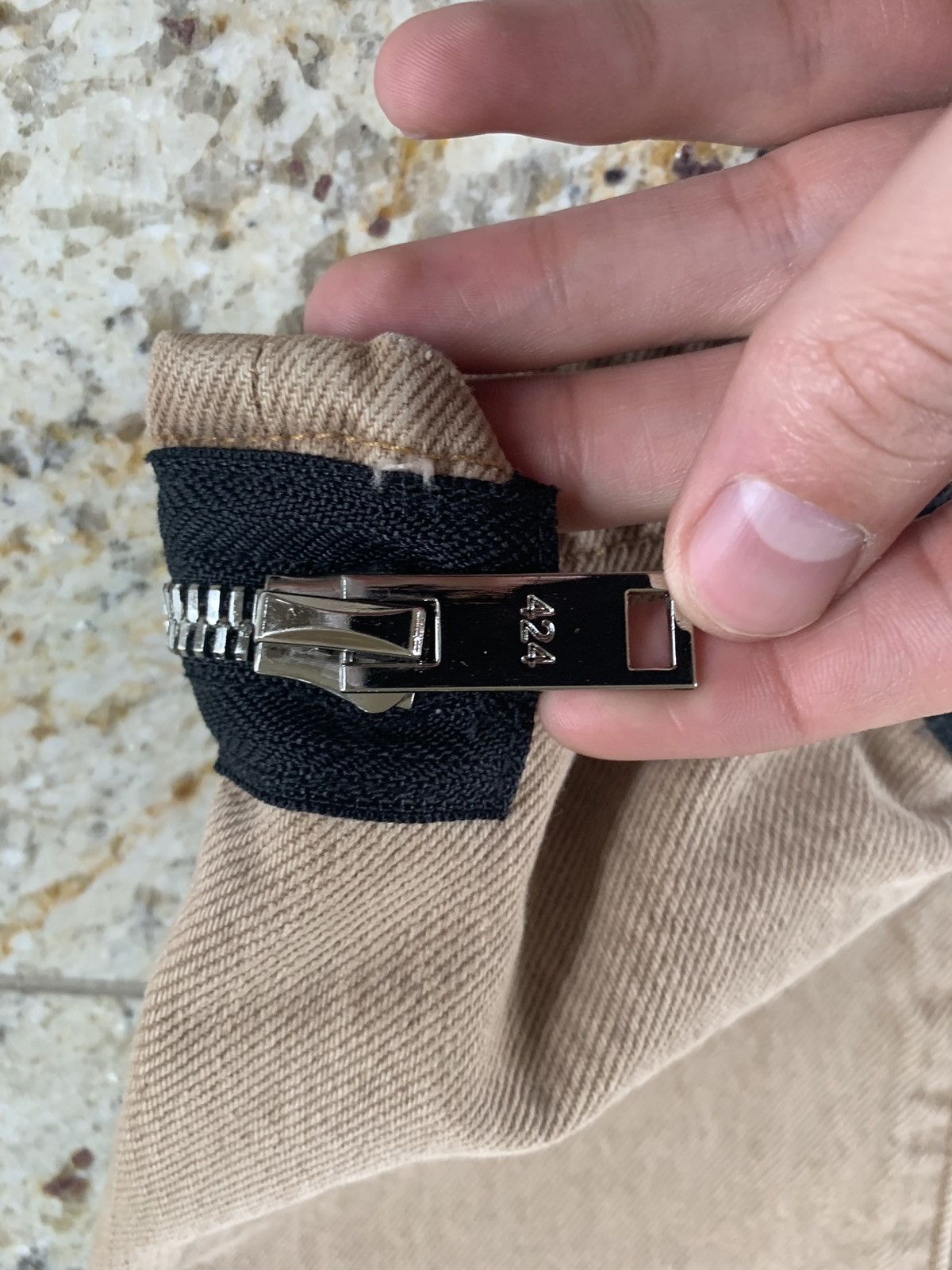 424 Single Zip Hem Denim in Camel Size US 31 - 7 Thumbnail