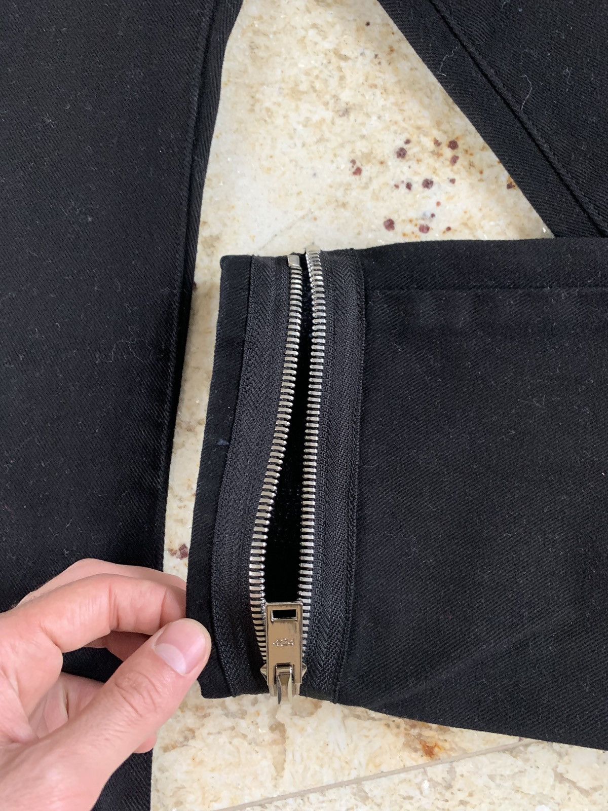 424 Single Zip Hem Denim in Black Size US 33 - 13 Thumbnail