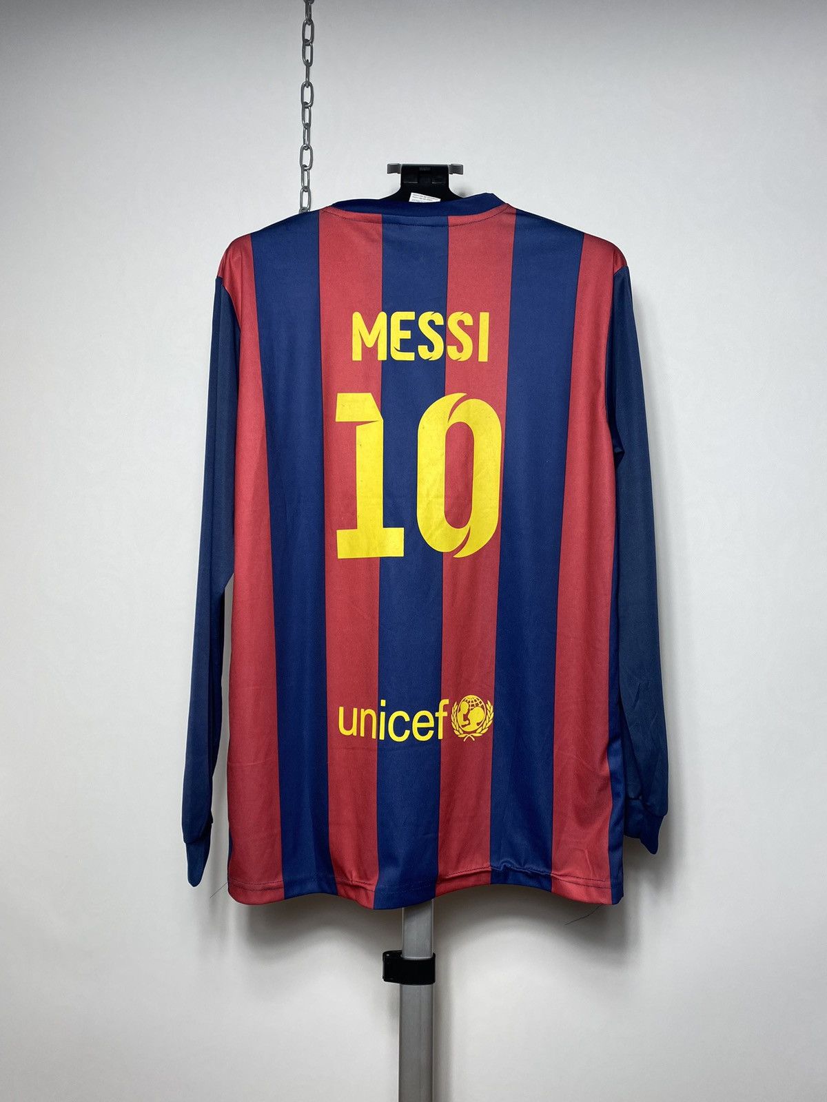 Vintage Vintage Barcelona Messi #10 long sleeve jersey size S Size US S / EU 44-46 / 1 - 1 Thumbnail
