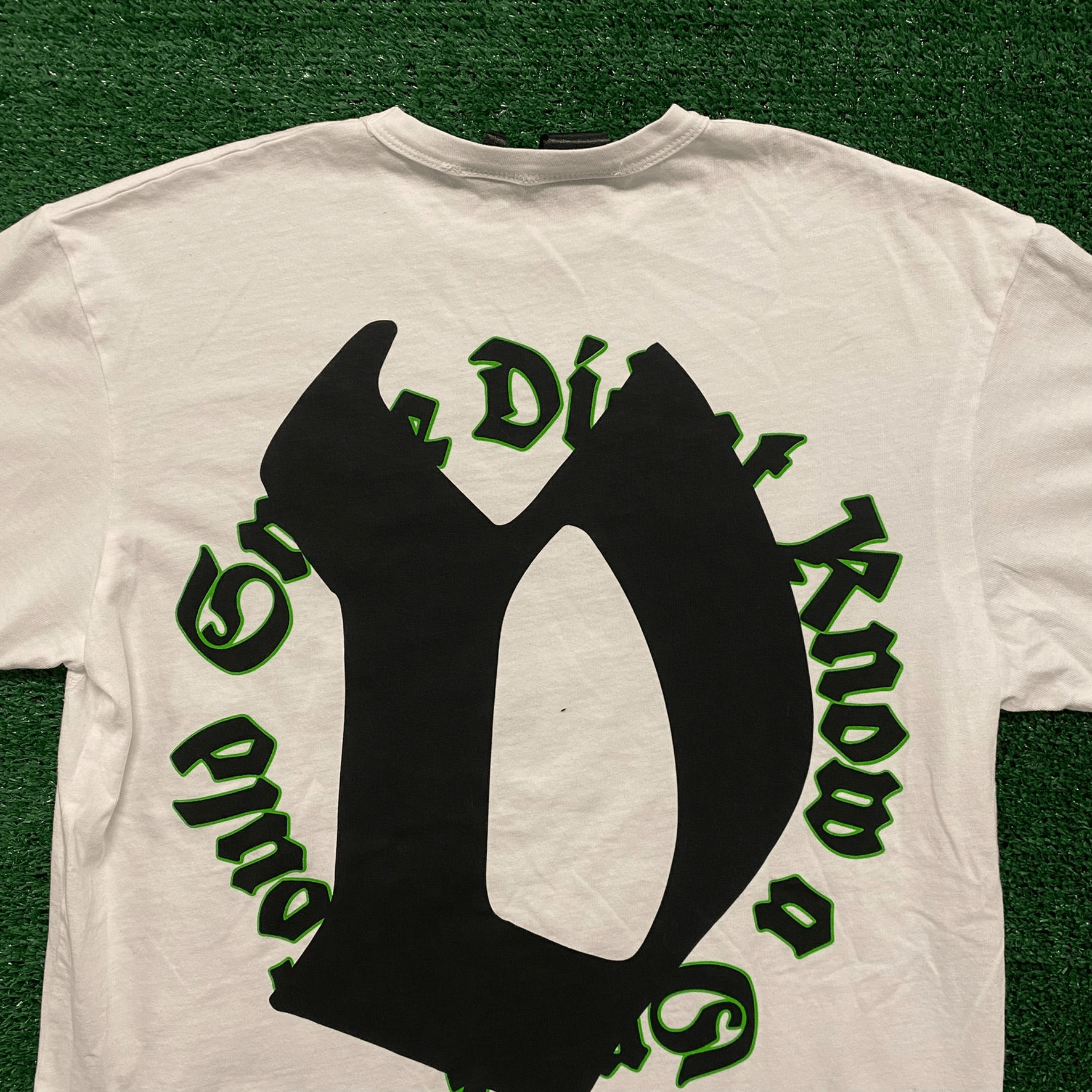 Vlone Vlone Didn't Know A Snake Could Smile T-Shirt Size US S / EU 44-46 / 1 - 8 Thumbnail