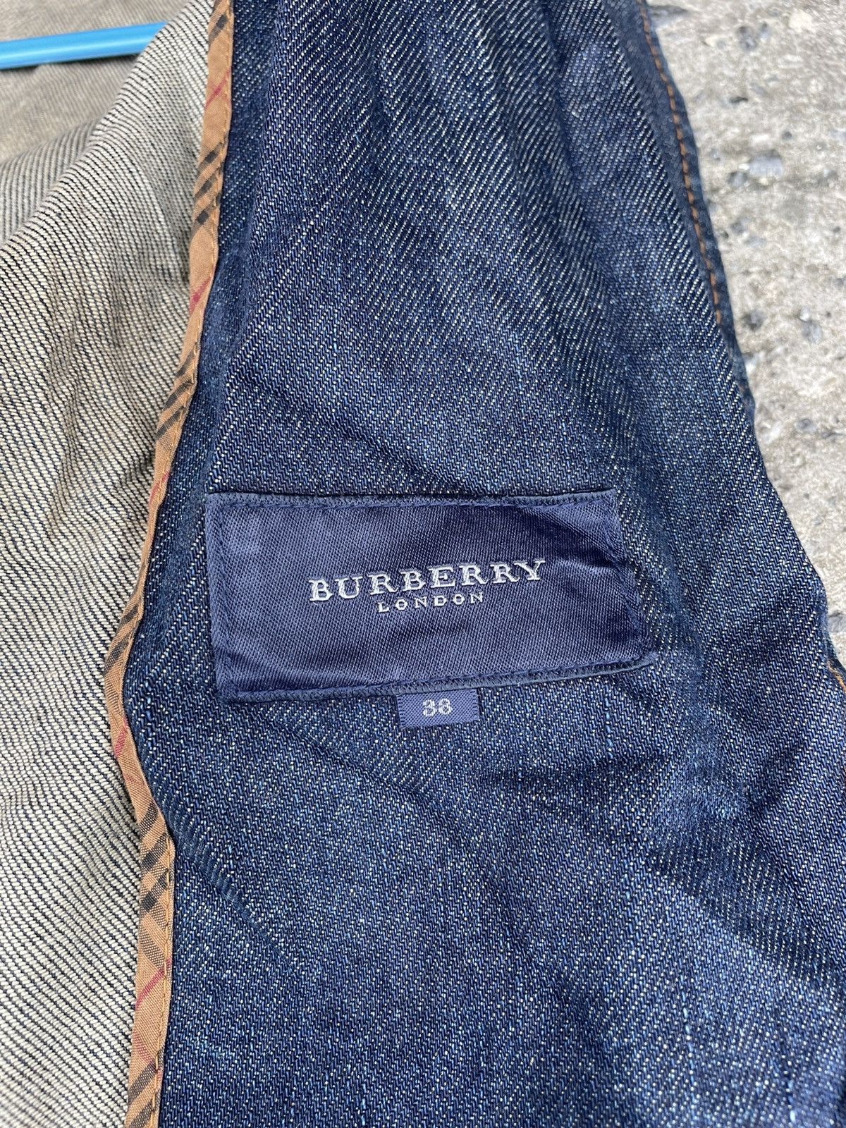 Burberry Vintage Burberry London Denim Jacket Size US M / EU 48-50 / 2 - 9 Thumbnail