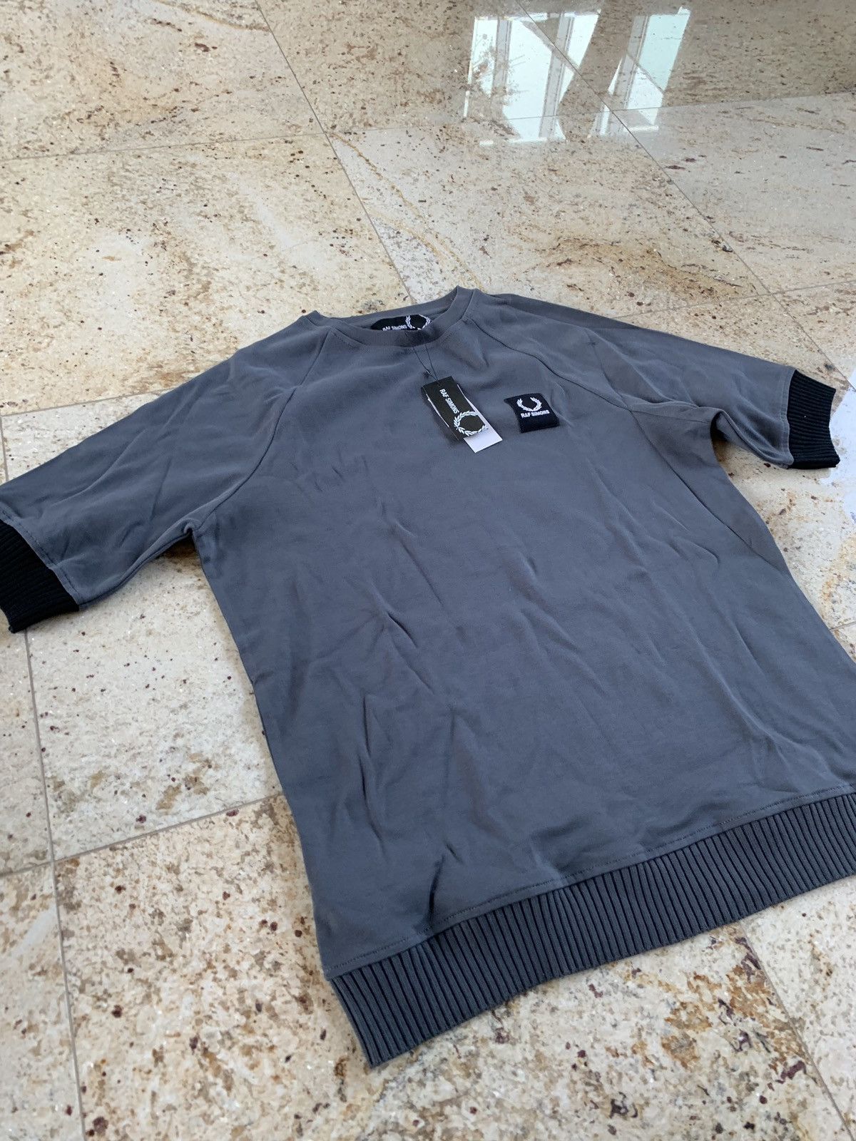 Raf Simons Grey Raglan Tee, SS Size US M / EU 48-50 / 2 - 7 Thumbnail