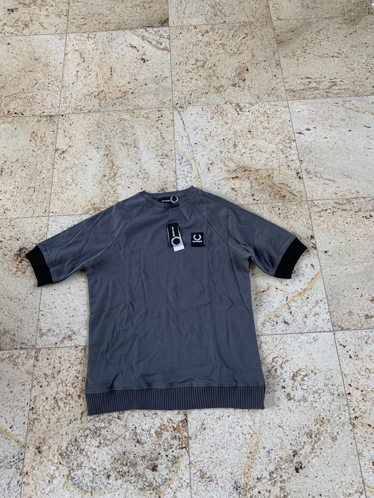 Raf Simons Grey Raglan Tee, SS Size US M / EU 48-50 / 2 - 2 Thumbnail