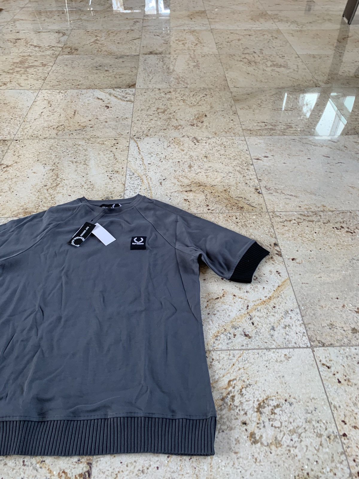 Raf Simons Grey Raglan Tee, SS Size US M / EU 48-50 / 2 - 11 Thumbnail