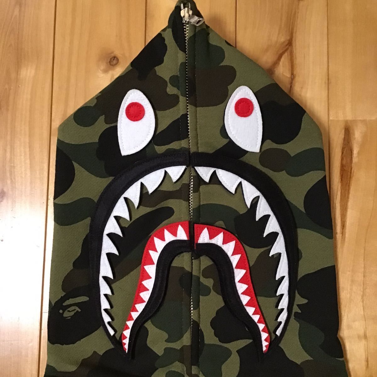 Bape BAPE DETACHABLE Shark full zip hoodie 1st camo green Size US L / EU 52-54 / 3 - 7 Thumbnail
