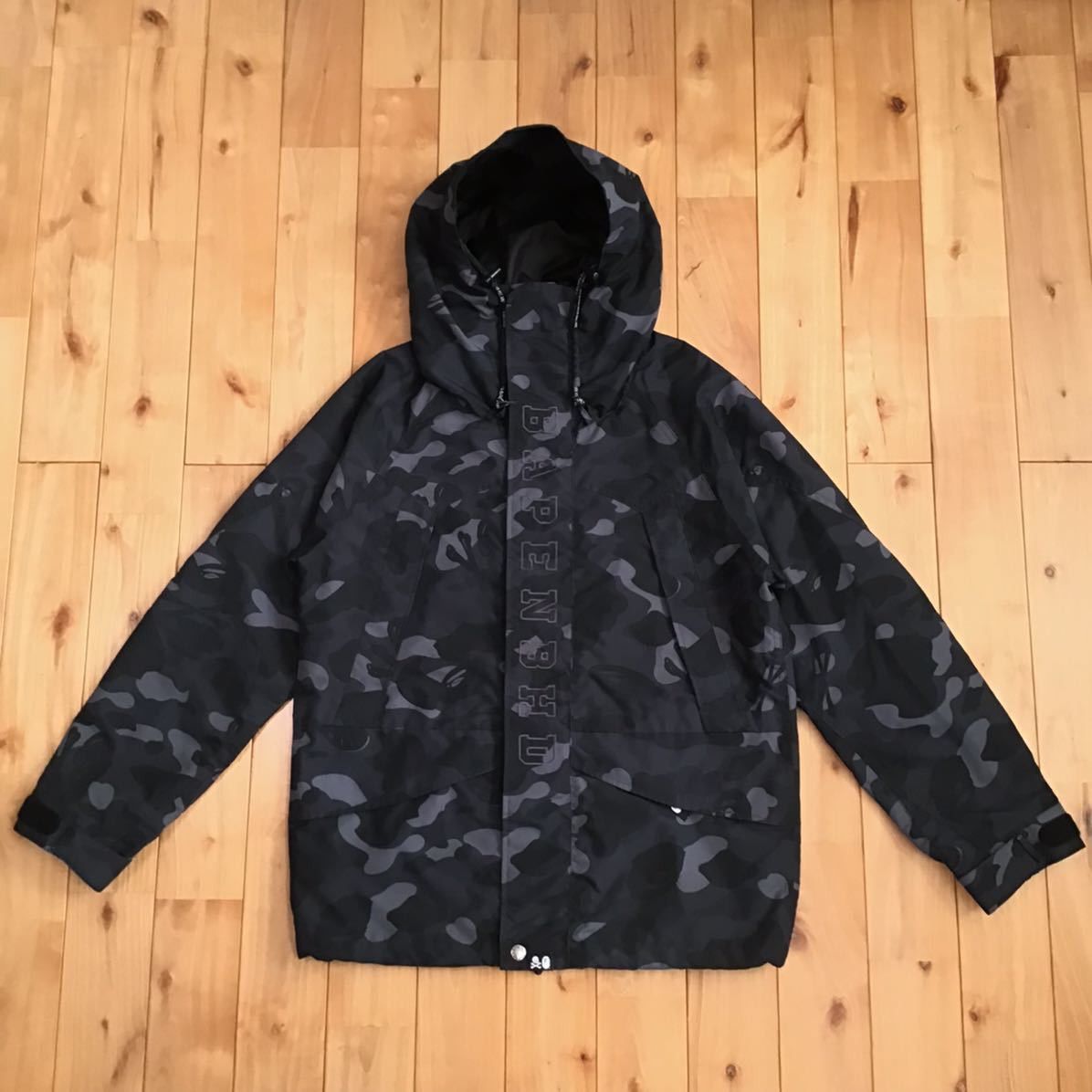 Bape × Neighborhood BAPE×NEIGHBORHOOD NBHD camo Snowboard jacket Size US S / EU 44-46 / 1 - 1 Thumbnail