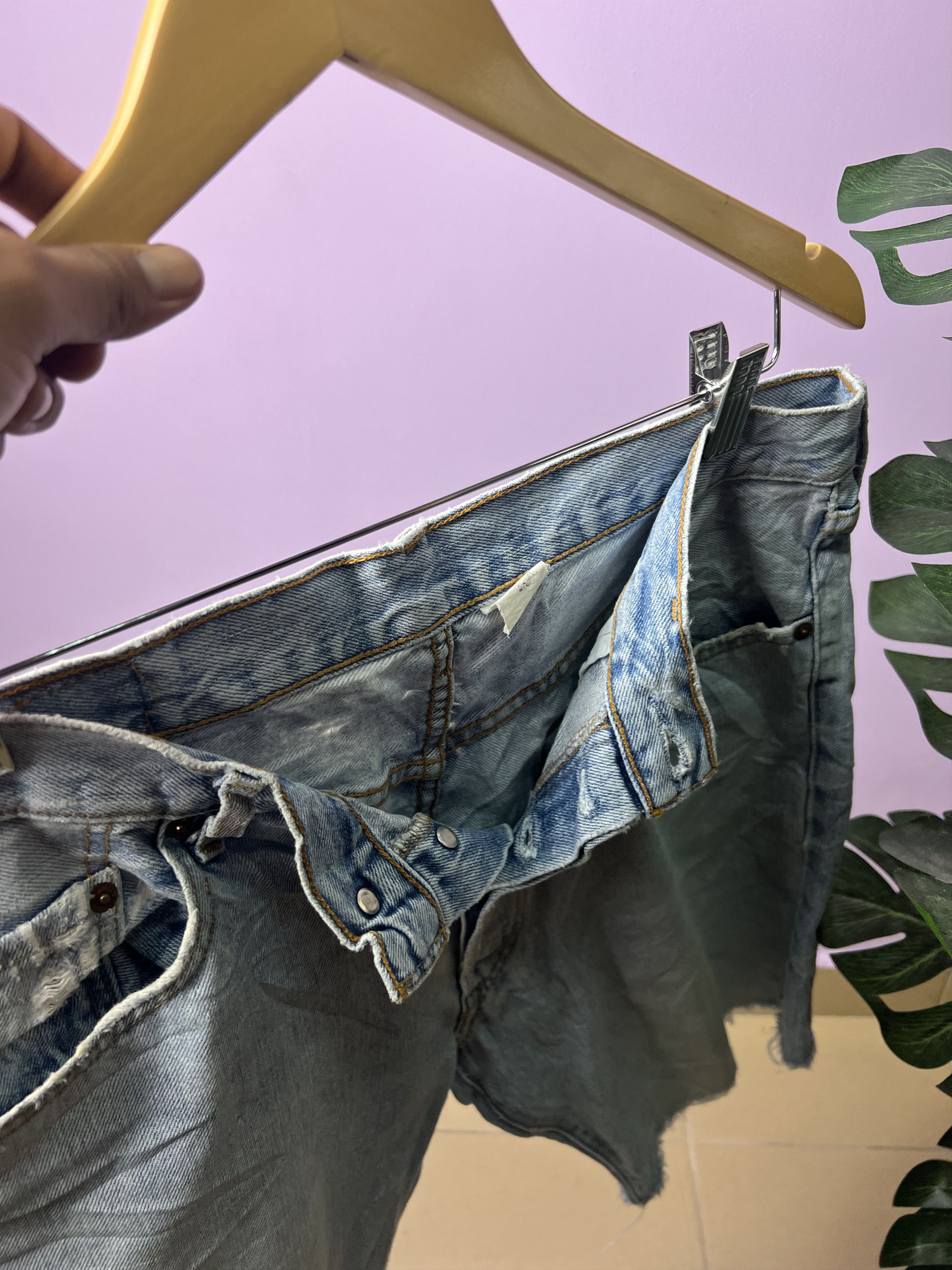 Levi's 🔥Distressed Vintage Levi’s 501 Cropped Denim Size US 34 / EU 50 - 13 Thumbnail