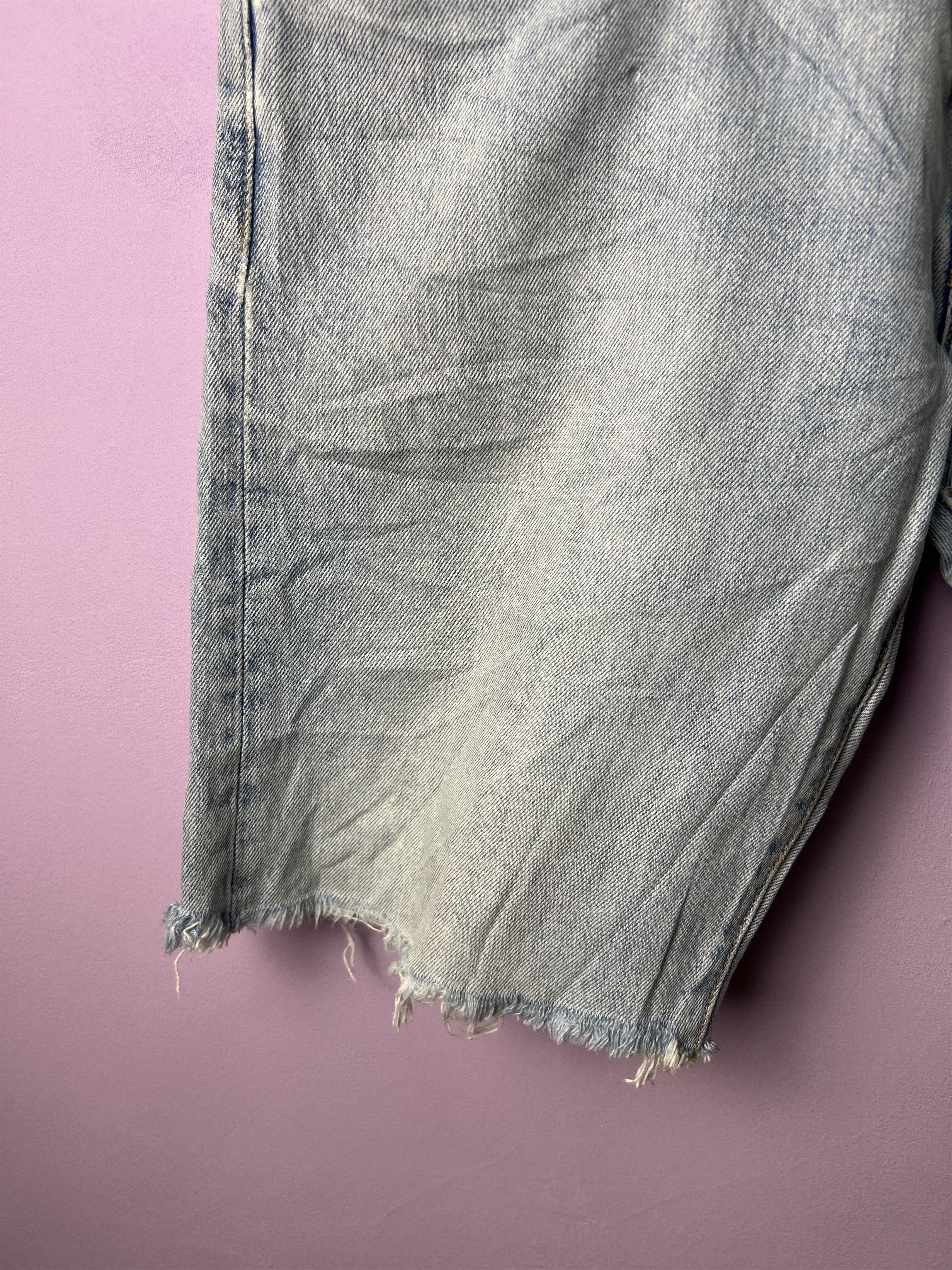 Levi's 🔥Distressed Vintage Levi’s 501 Cropped Denim Size US 34 / EU 50 - 5 Thumbnail