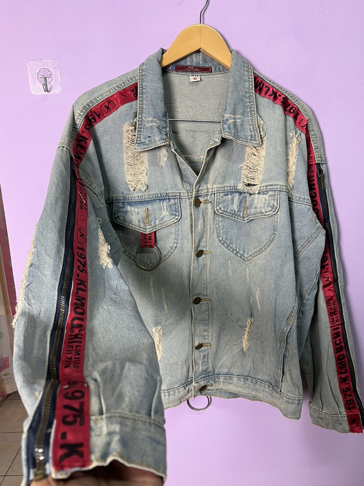 🔥Limited Edition Side Stripe Distressed Denim Jacket
