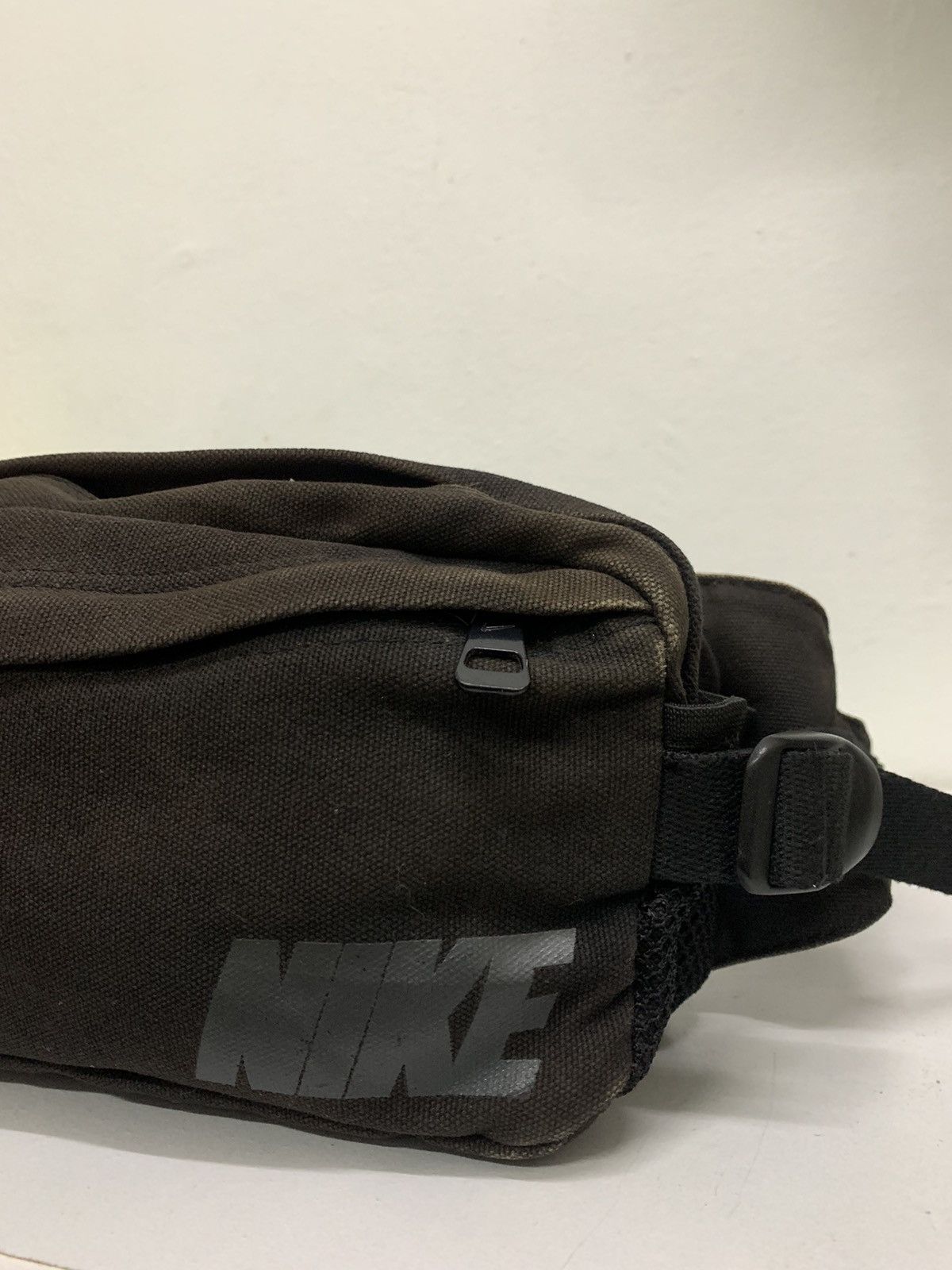 Nike Vintage Y2K Nike Waist Bag Size ONE SIZE - 4 Thumbnail