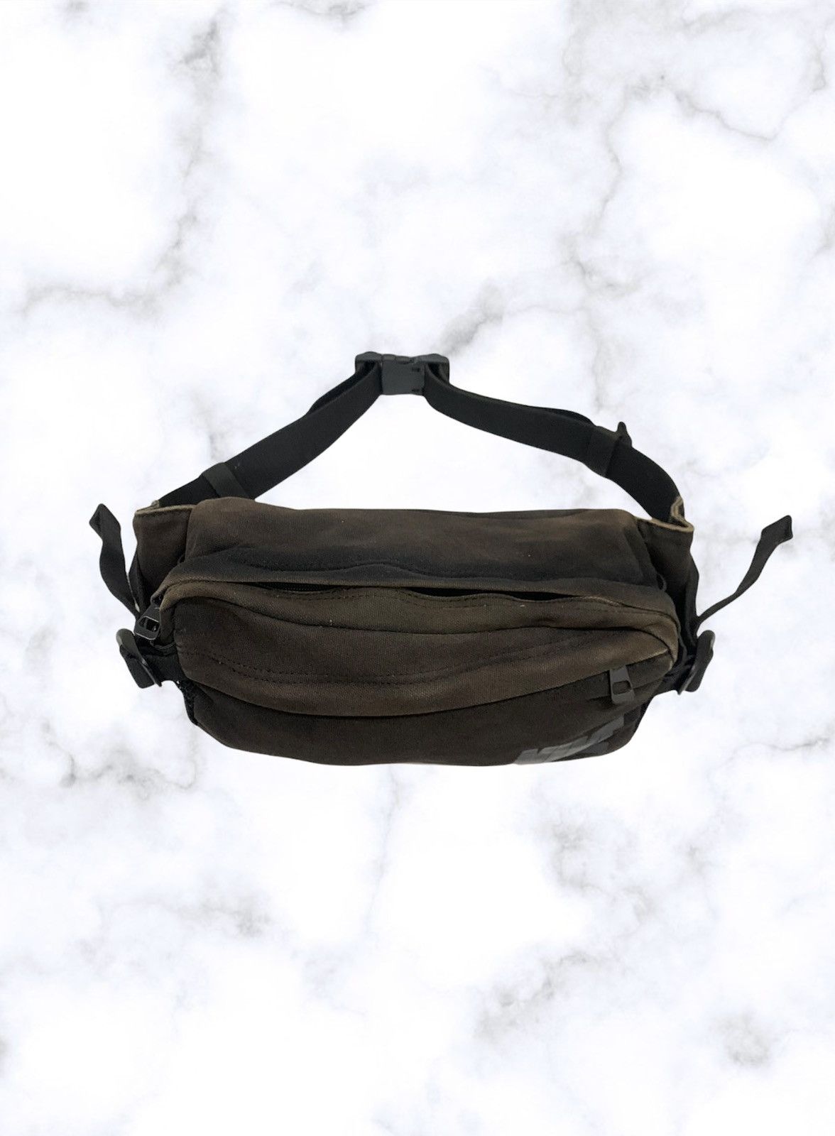 Nike Vintage Y2K Nike Waist Bag Size ONE SIZE - 1 Thumbnail