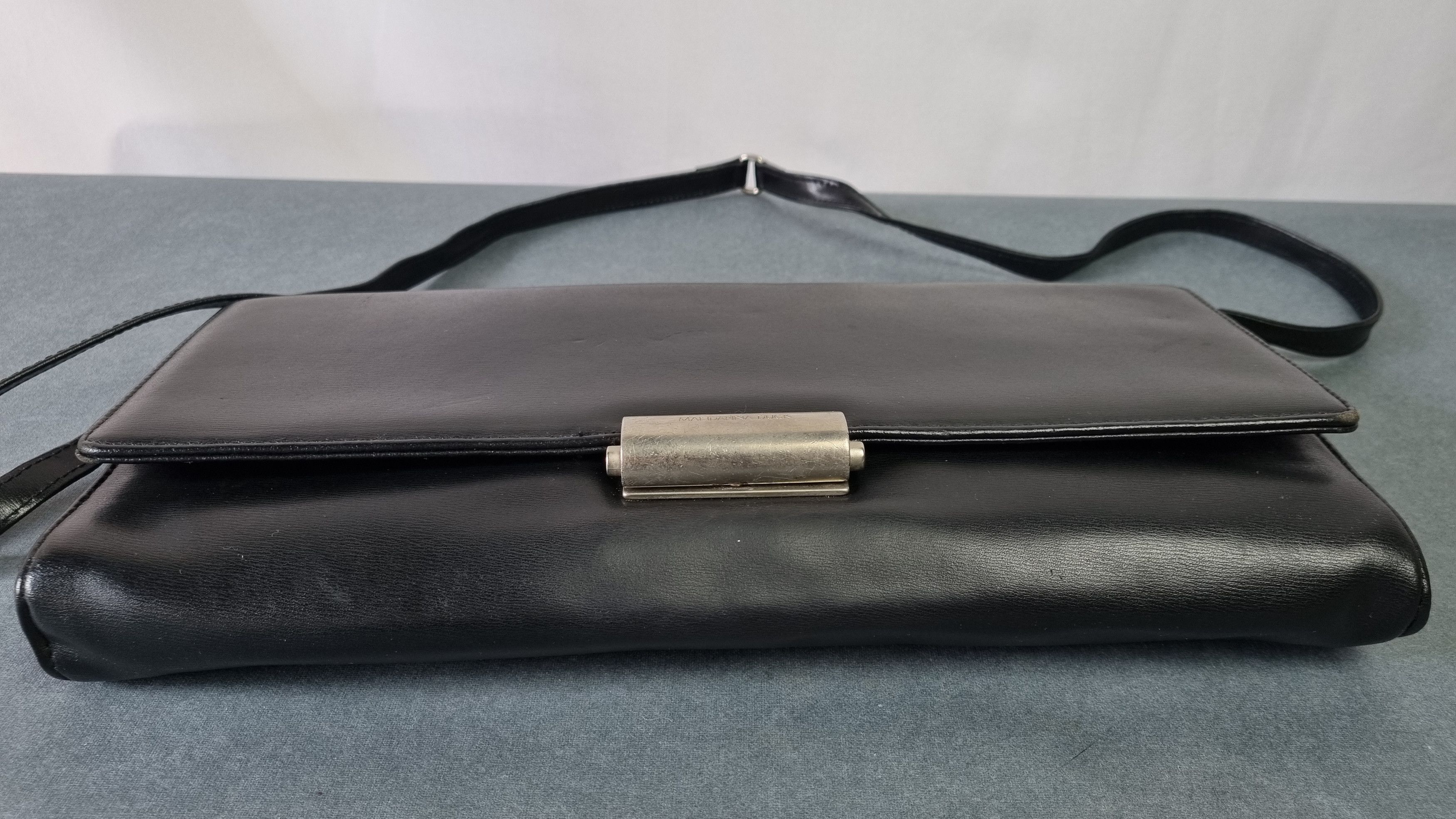Genuine Leather × Japanese Brand × Mandarina Duck Rare Mandarina Duck Leather Shoulder Bag/Clutch Size ONE SIZE - 11 Thumbnail
