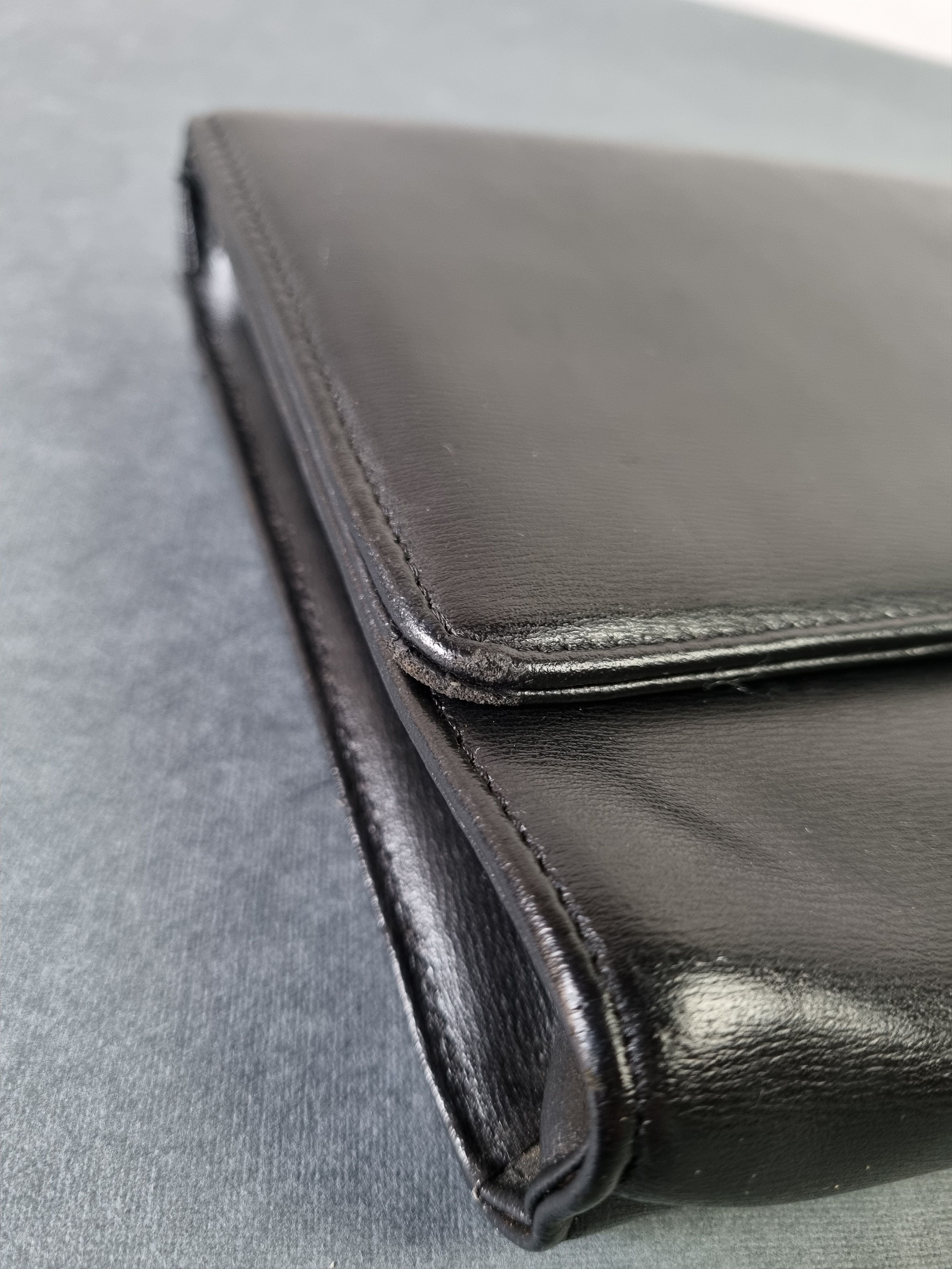 Genuine Leather × Japanese Brand × Mandarina Duck Rare Mandarina Duck Leather Shoulder Bag/Clutch Size ONE SIZE - 8 Thumbnail