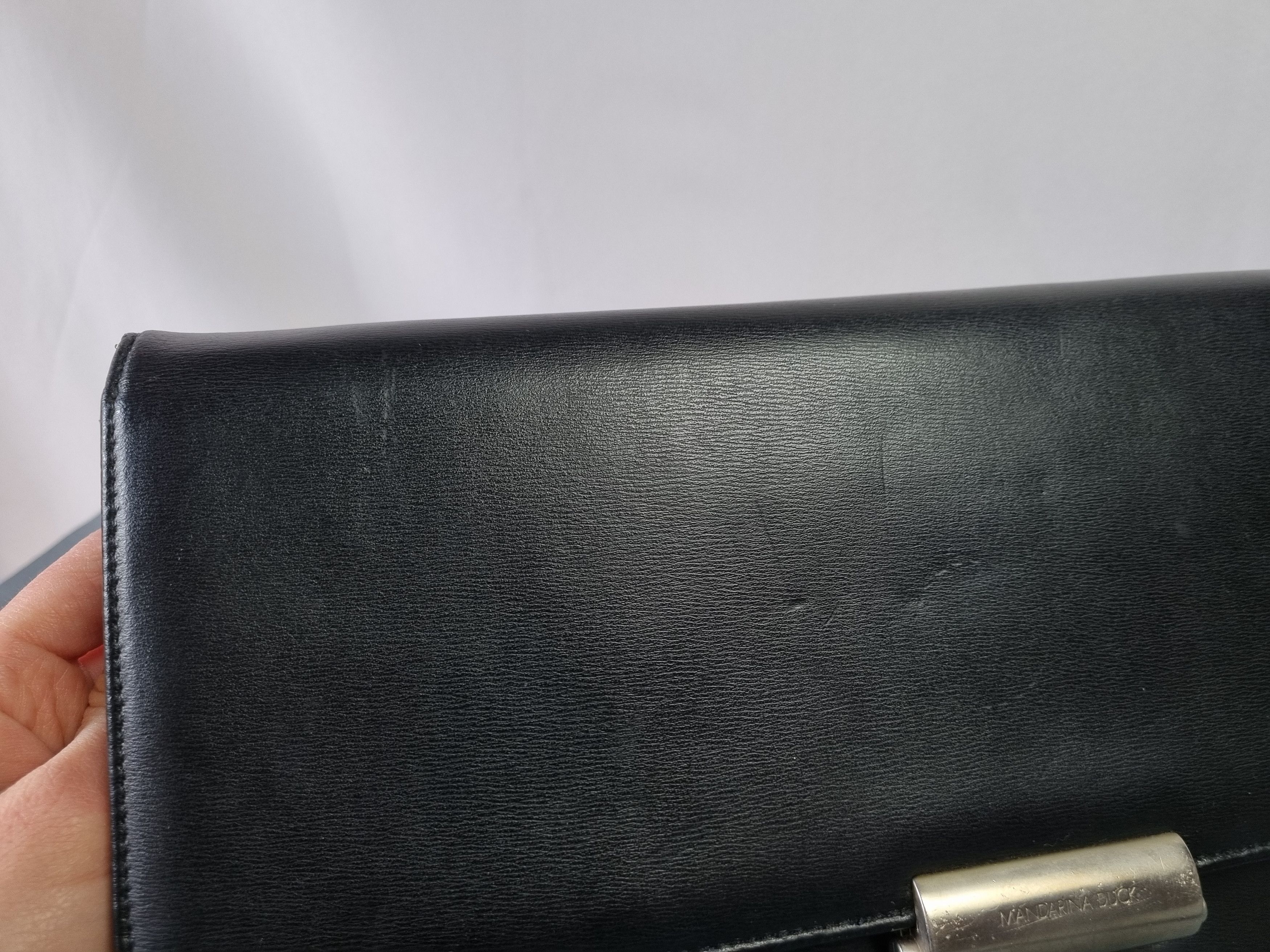 Genuine Leather × Japanese Brand × Mandarina Duck Rare Mandarina Duck Leather Shoulder Bag/Clutch Size ONE SIZE - 22 Thumbnail