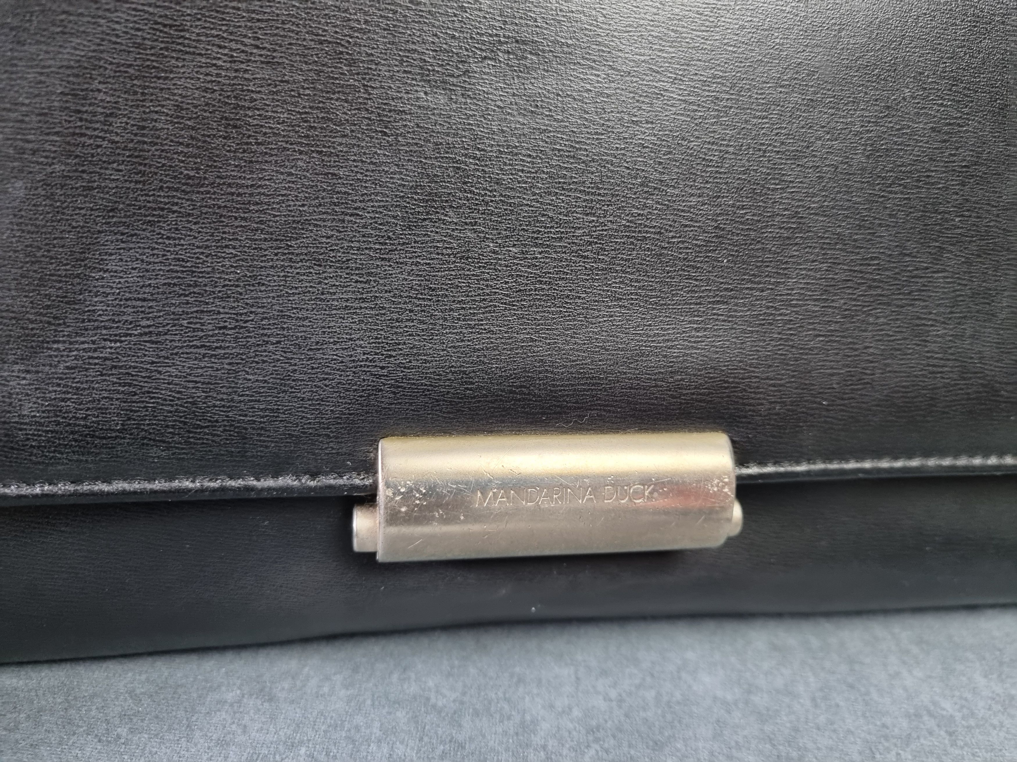 Genuine Leather × Japanese Brand × Mandarina Duck Rare Mandarina Duck Leather Shoulder Bag/Clutch Size ONE SIZE - 12 Thumbnail