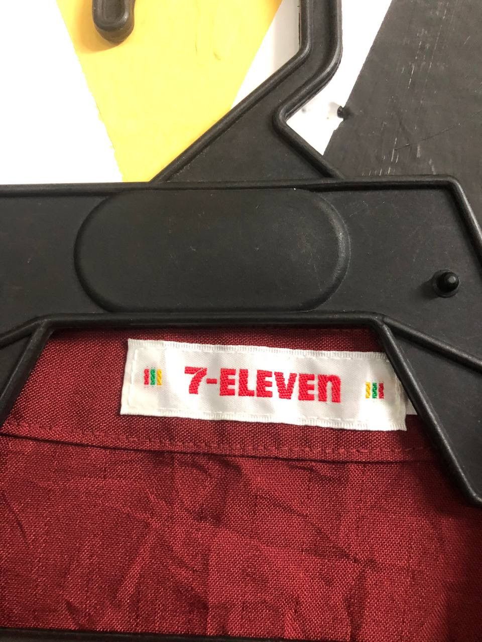 Japanese Brand × Vintage Vintage 7 eleven Zipper Up Size US M / EU 48-50 / 2 - 5 Thumbnail