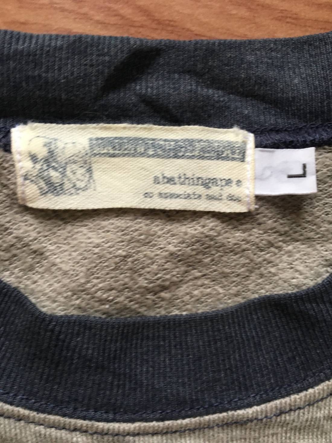 Bape VINTAGE BAPE A BATHING APE GENERAL RAGLAN SWEATSHIRTS Size US L / EU 52-54 / 3 - 3 Thumbnail