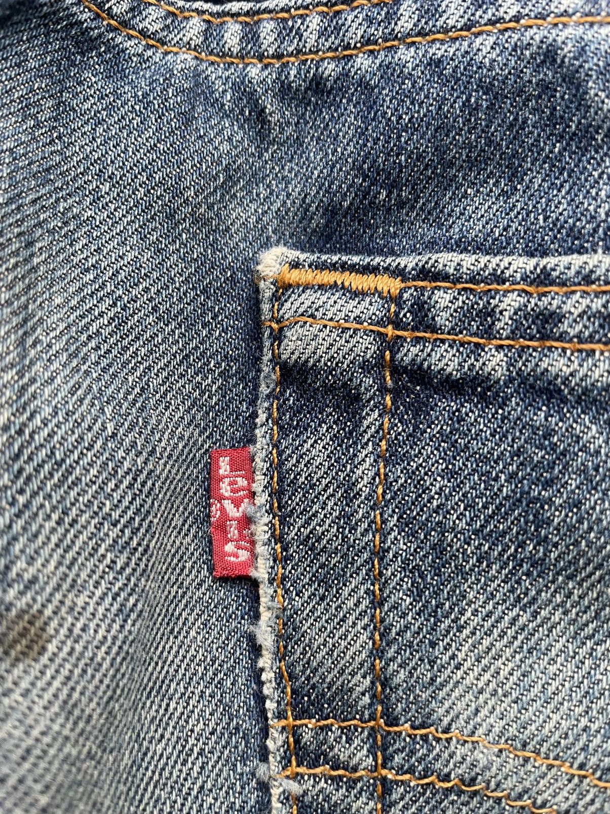 Levi's Vintage Levi’s 501 1998 Usa Aging Faded Distressed Size US 35 - 12 Thumbnail
